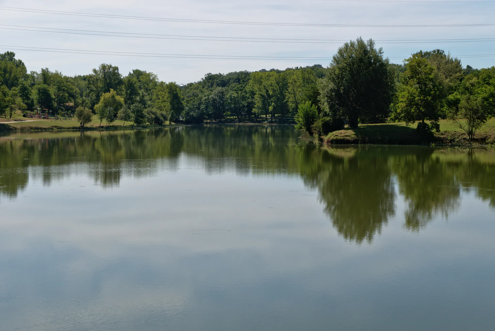 Lac de Flourens à Flourens — À 255 m du lac