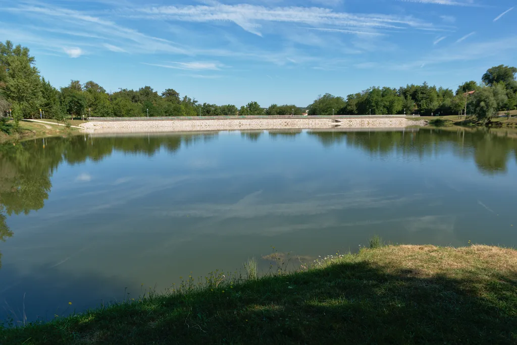 Lac de Flourens, Flourens