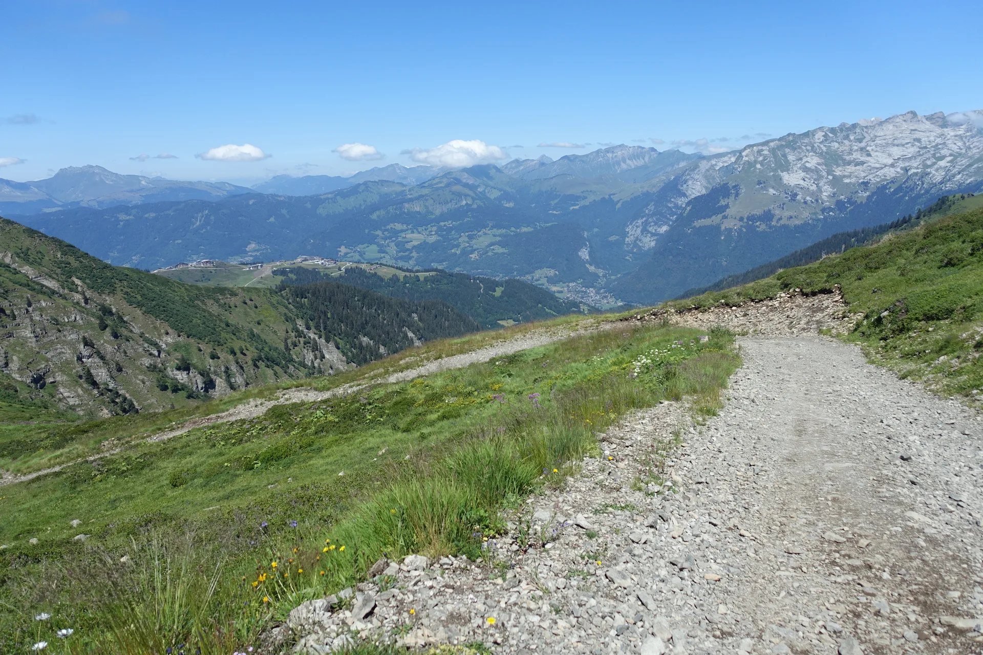 Lac de Gers à Samoëns — À 1,6 km du lac