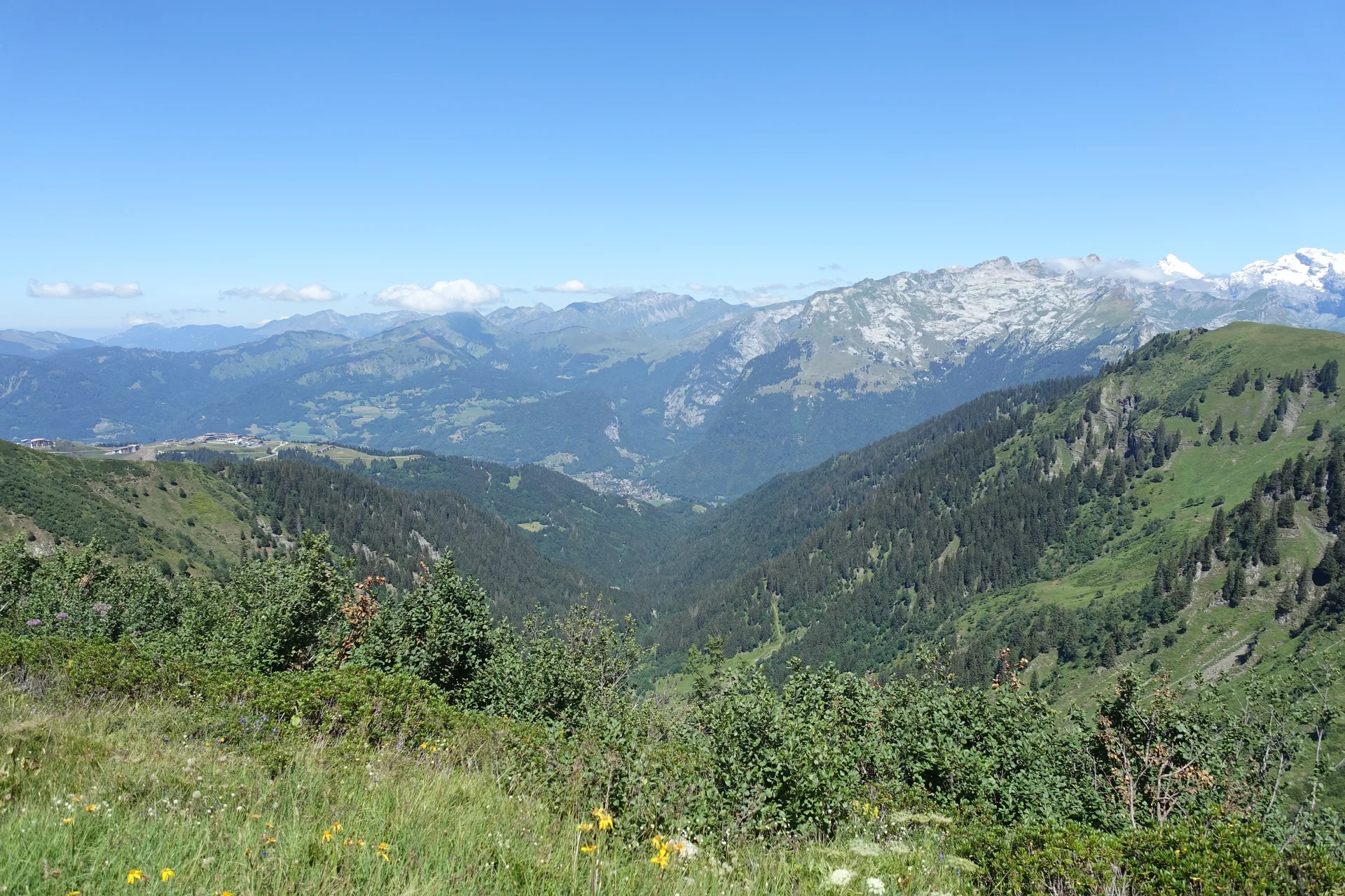 Lac de Gers à Samoëns — À 1,7 km du lac