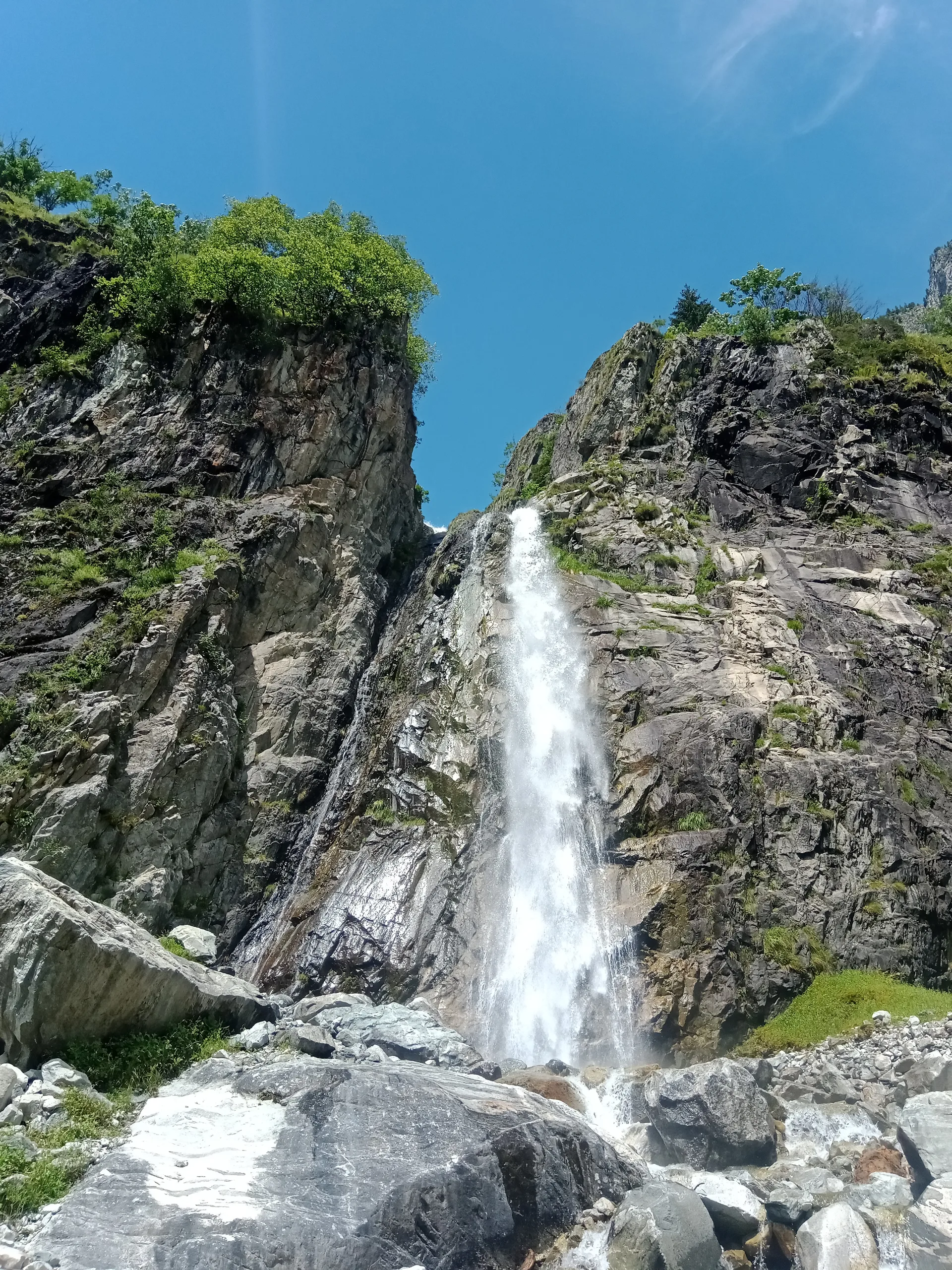 Lac de Grand Maison à Vaujany — À 4,1 km du lac