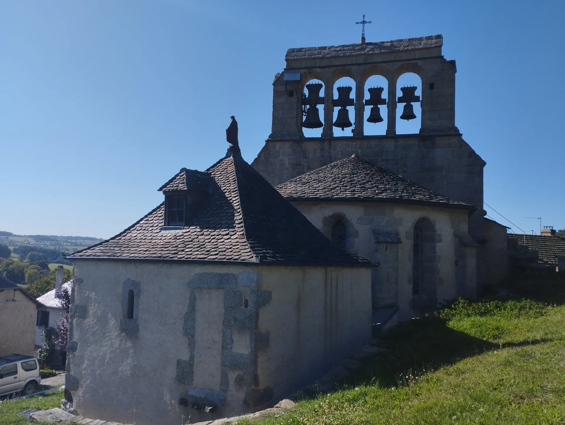 Lac de Grandval à Fridefont — À 4,3 km du lac