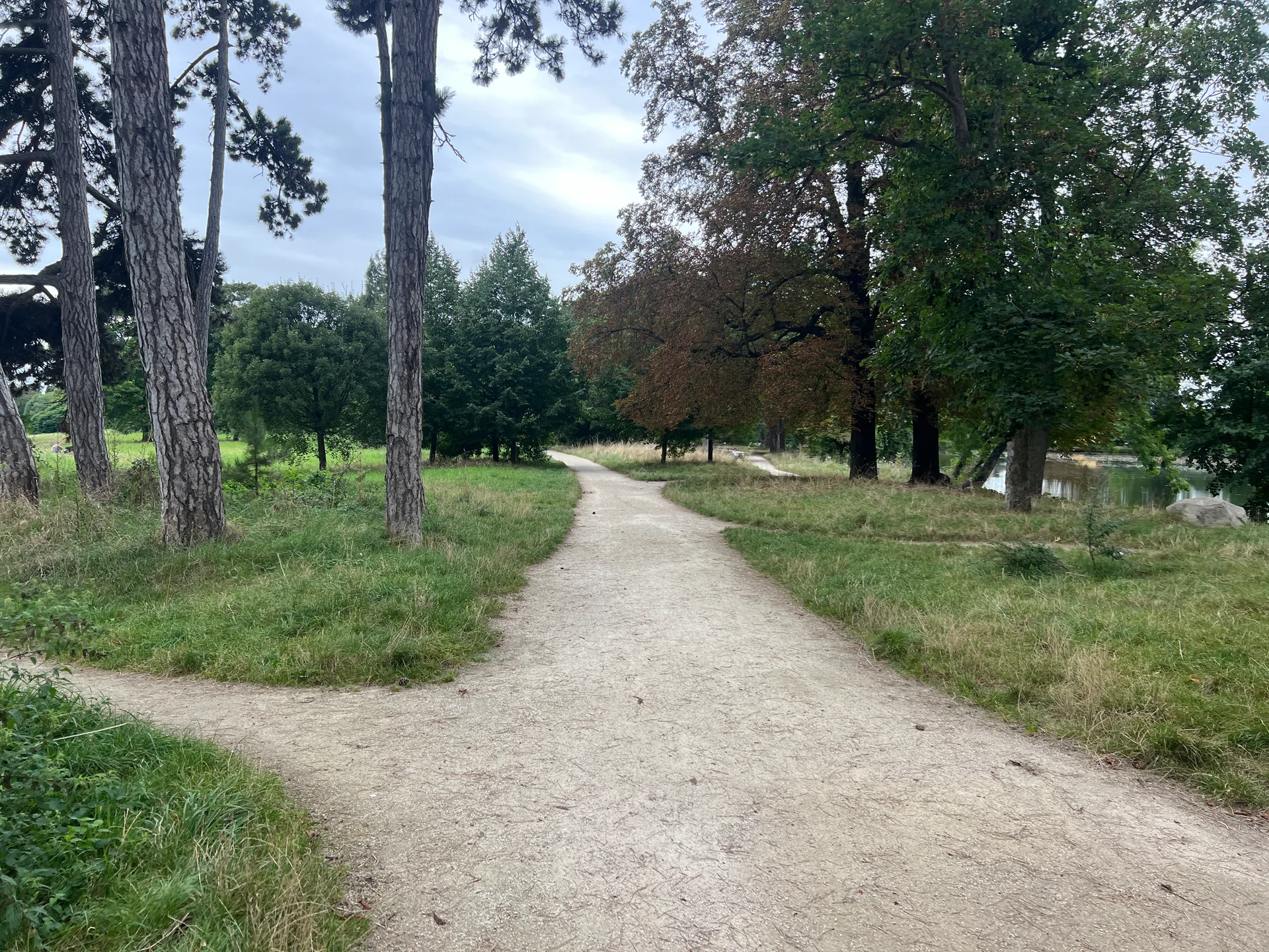 Lac de Gravelle à Paris — Sur le lac