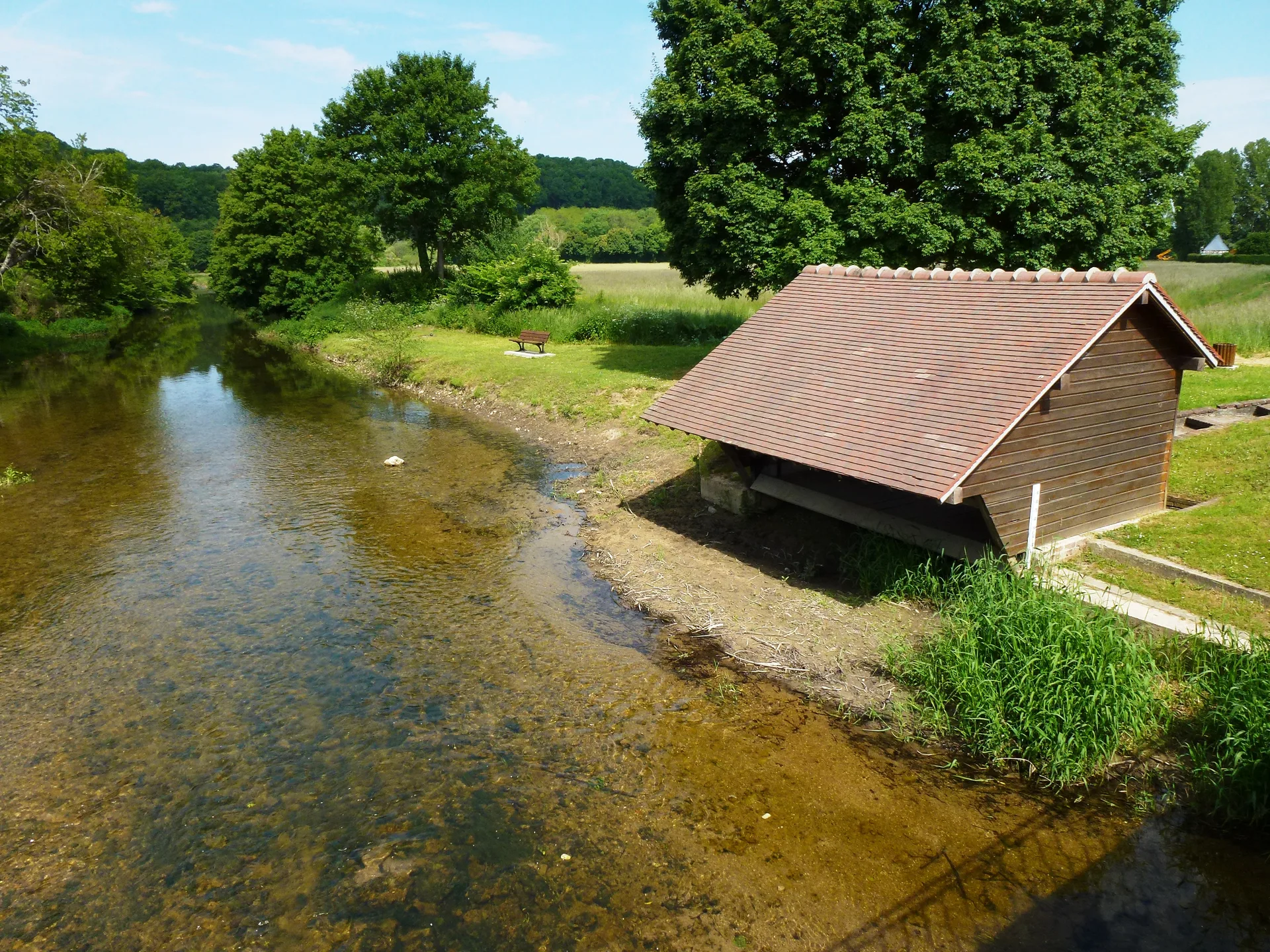 Lac de Grosley à Grosley-sur-Risle — À 2,3 km du lac