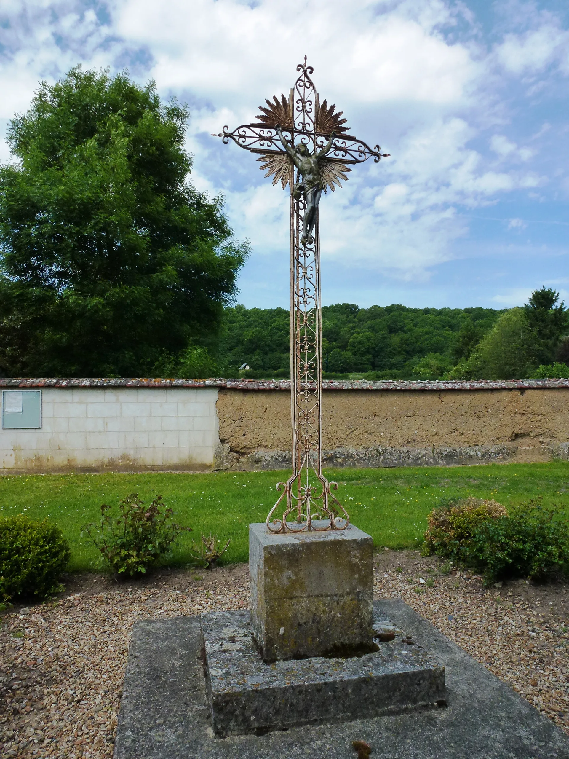 Lac de Grosley à Grosley-sur-Risle — À 1,2 km du lac