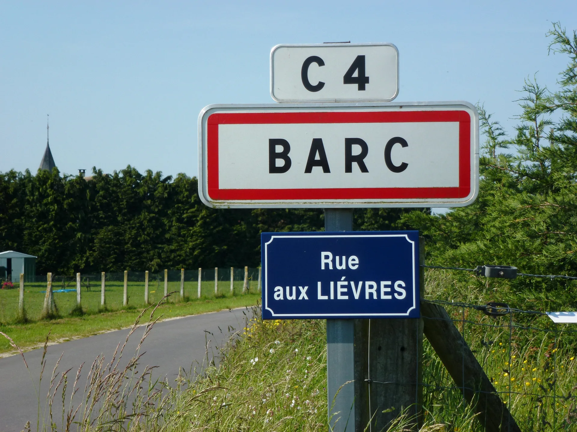 Lac de Grosley à Grosley-sur-Risle — À 2,7 km du lac