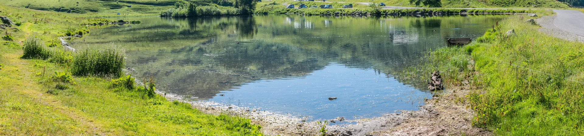 Lac de Joux Plane à Verchaix — Sur le lac