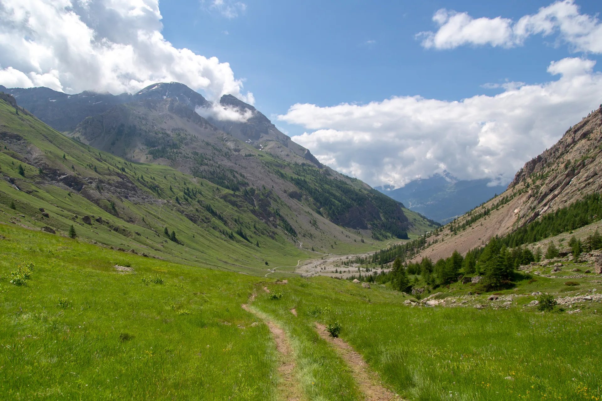 Lac de l'Eychauda à Vallouise-Pelvoux — À 1,9 km du lac