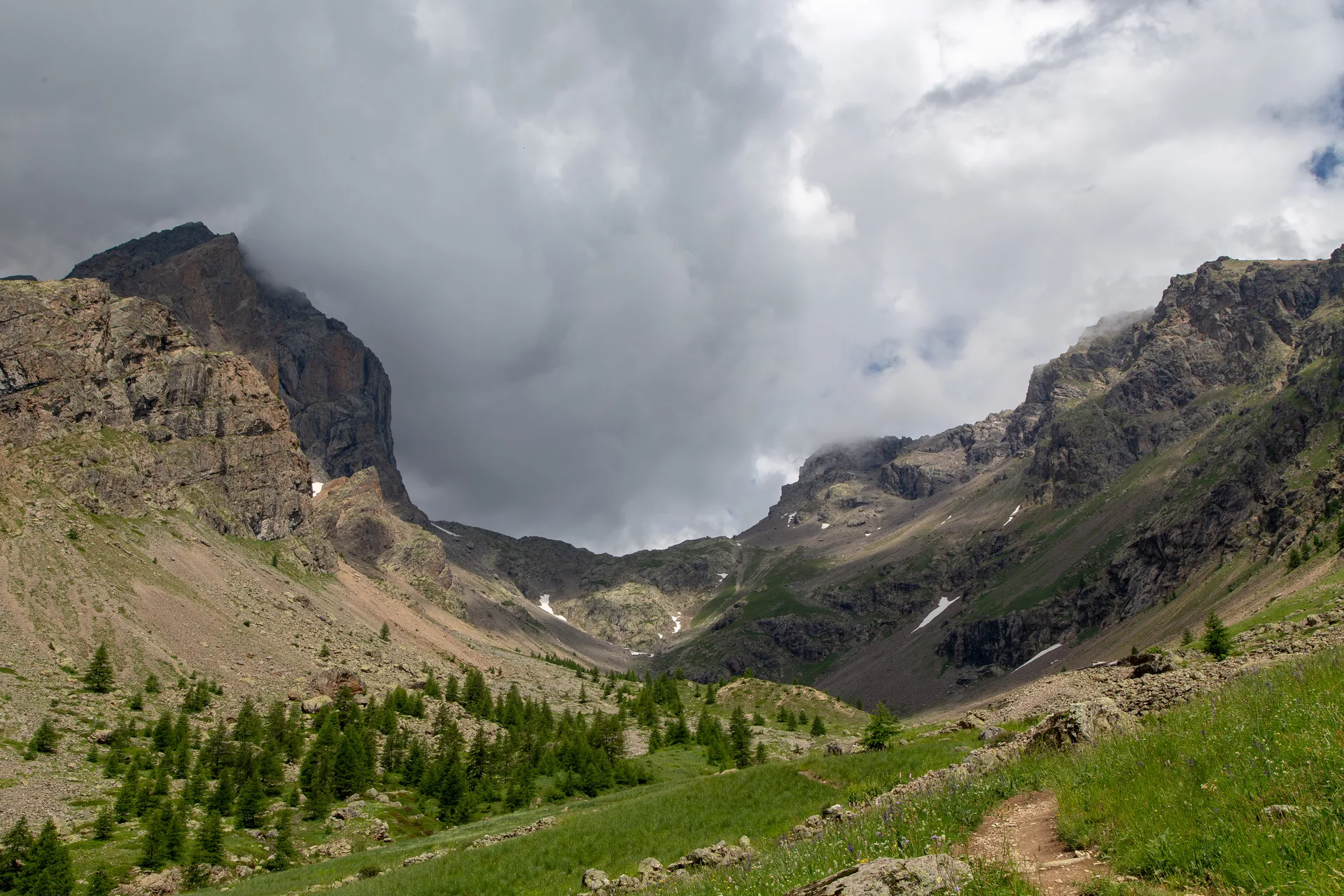 Lac de l'Eychauda à Vallouise-Pelvoux — À 2,3 km du lac