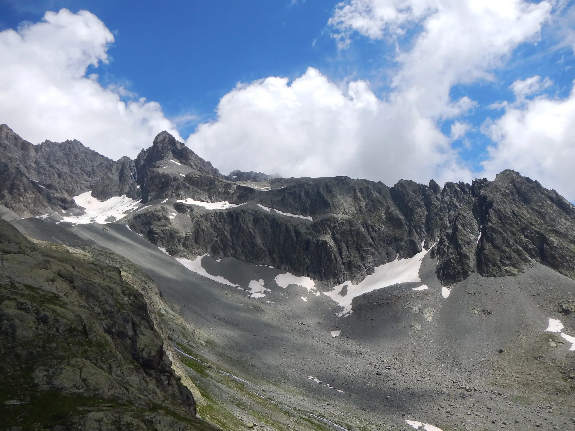 Lac de l'Eychauda à Vallouise-Pelvoux — À 4,4 km du lac