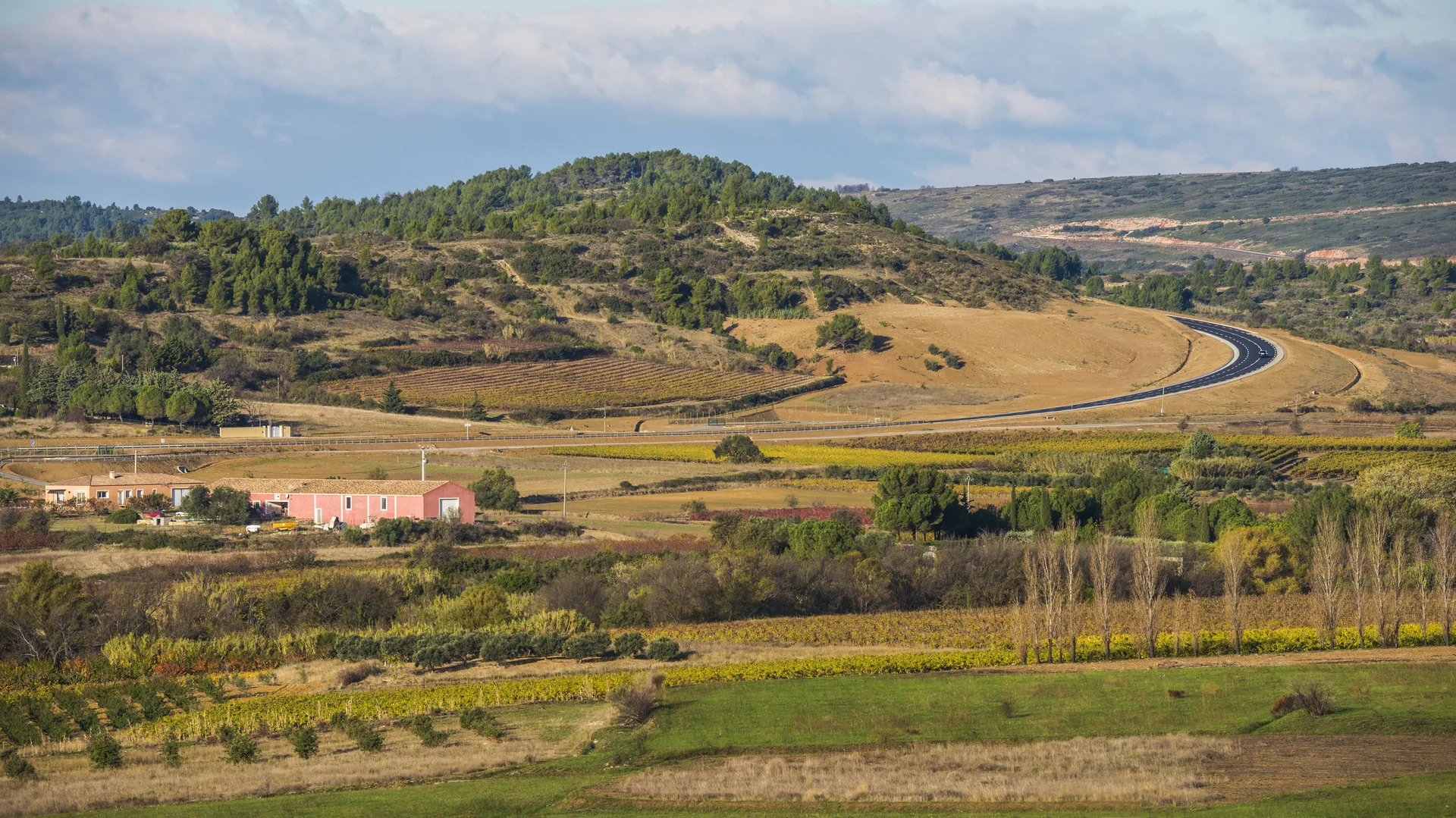 Lac de l'Olivet à Villeveyrac — À 2,3 km du lac