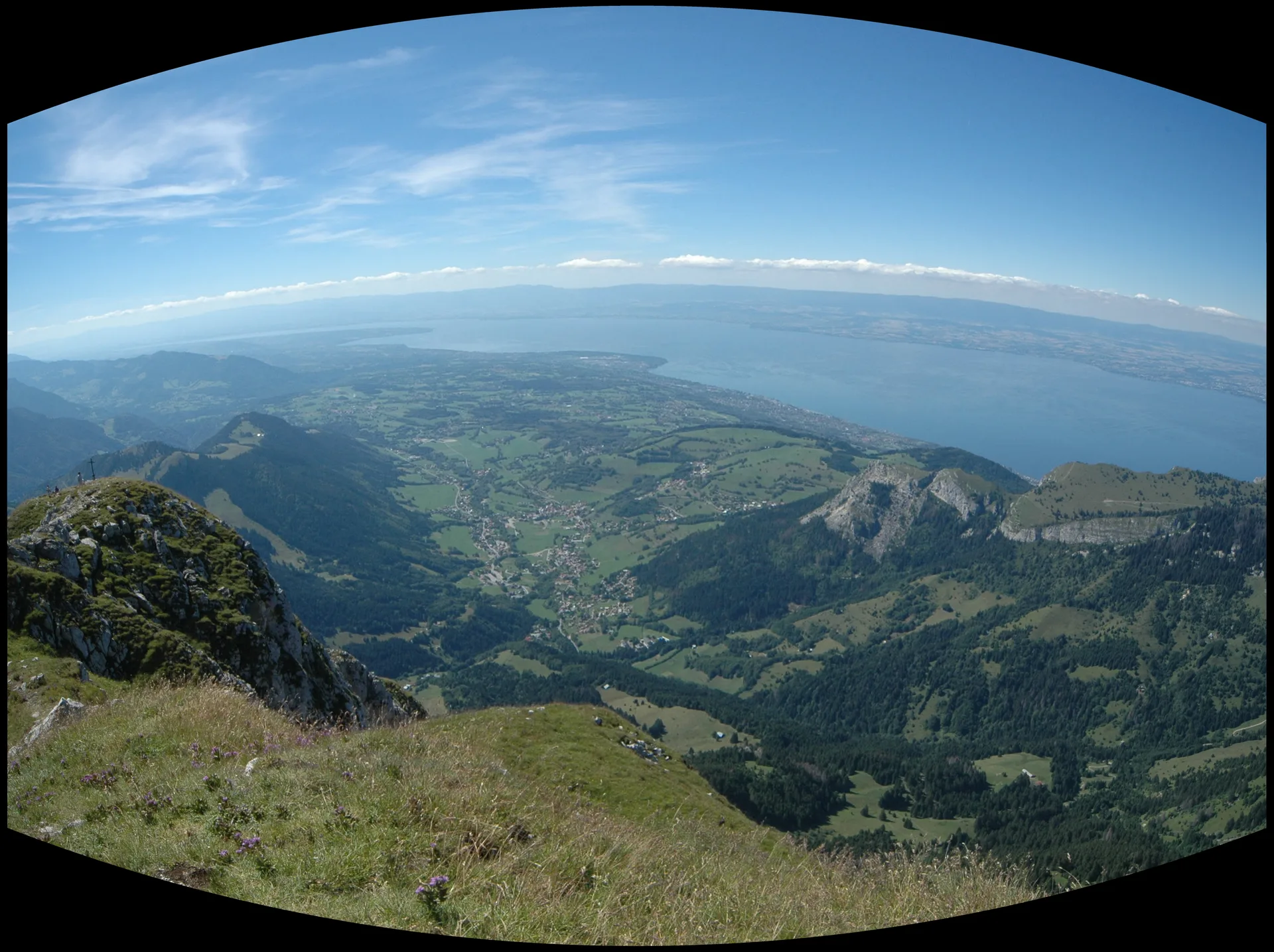 Lac de la case à Bernex — À 787 m du lac