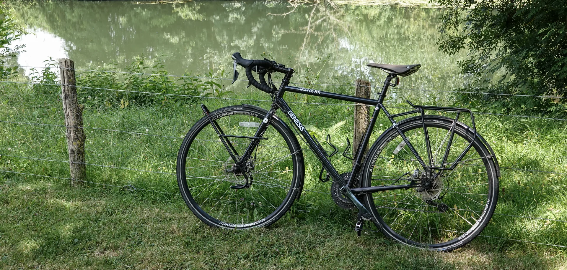 Lac de la Maladrerie à La Chartre-sur-le-Loir — À 2,8 km du lac