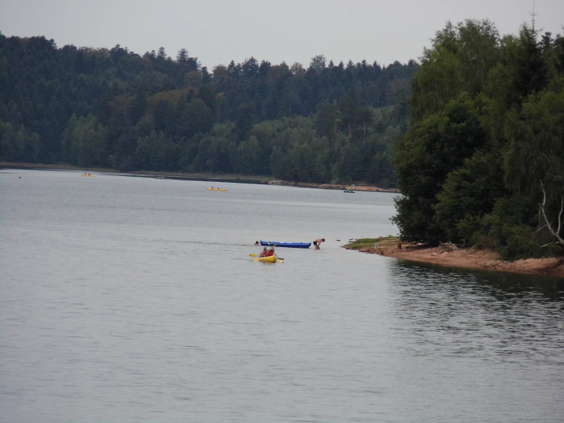 Lac de la Plaine à Celles-sur-Plaine — À 2,1 km du lac