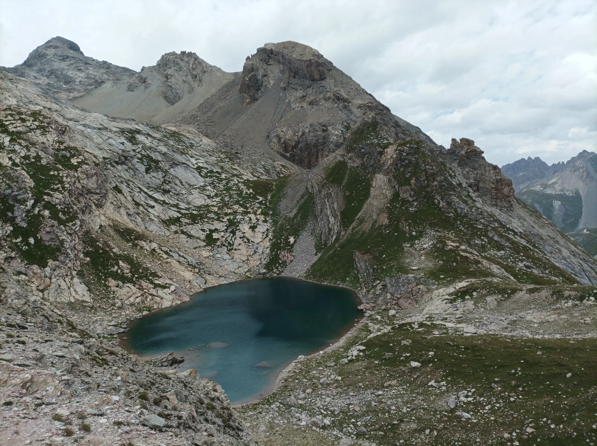 Lac de la Ponsonnière à Le Monêtier-les-Bains — À 1,2 km du lac