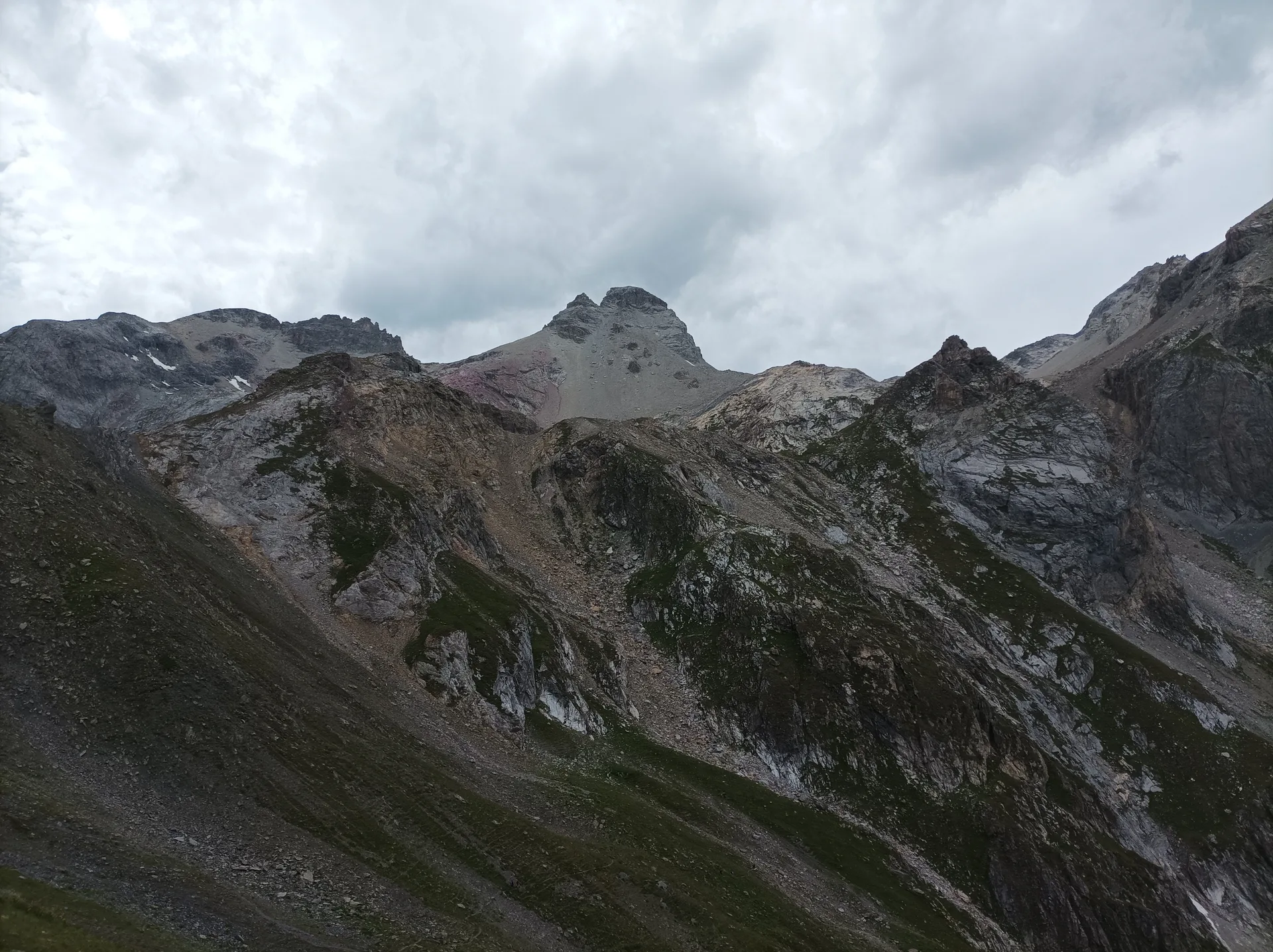 Lac de la Ponsonnière à Le Monêtier-les-Bains — À 1,3 km du lac