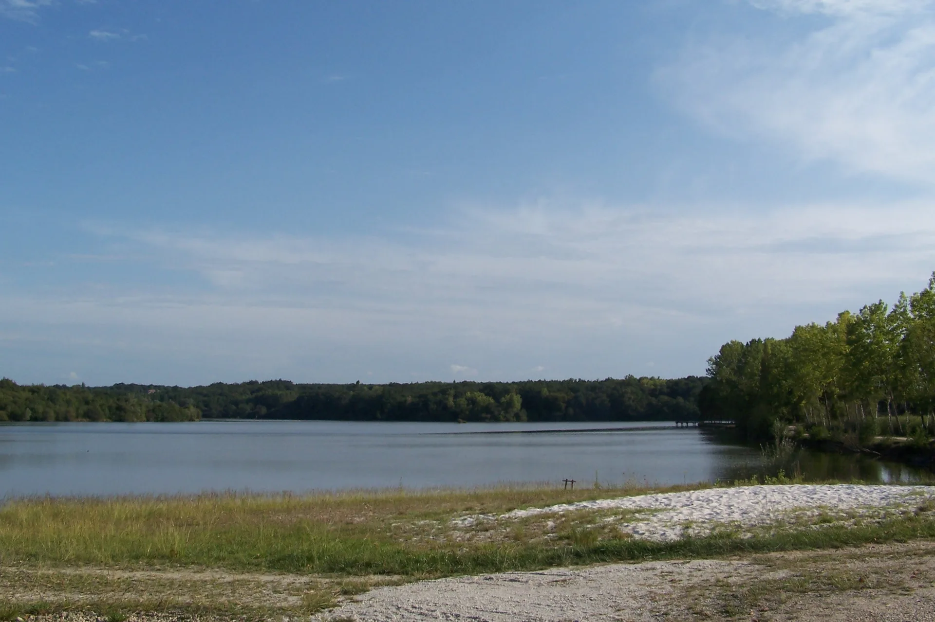Lac de la Prade à Bazas — À 418 m du lac