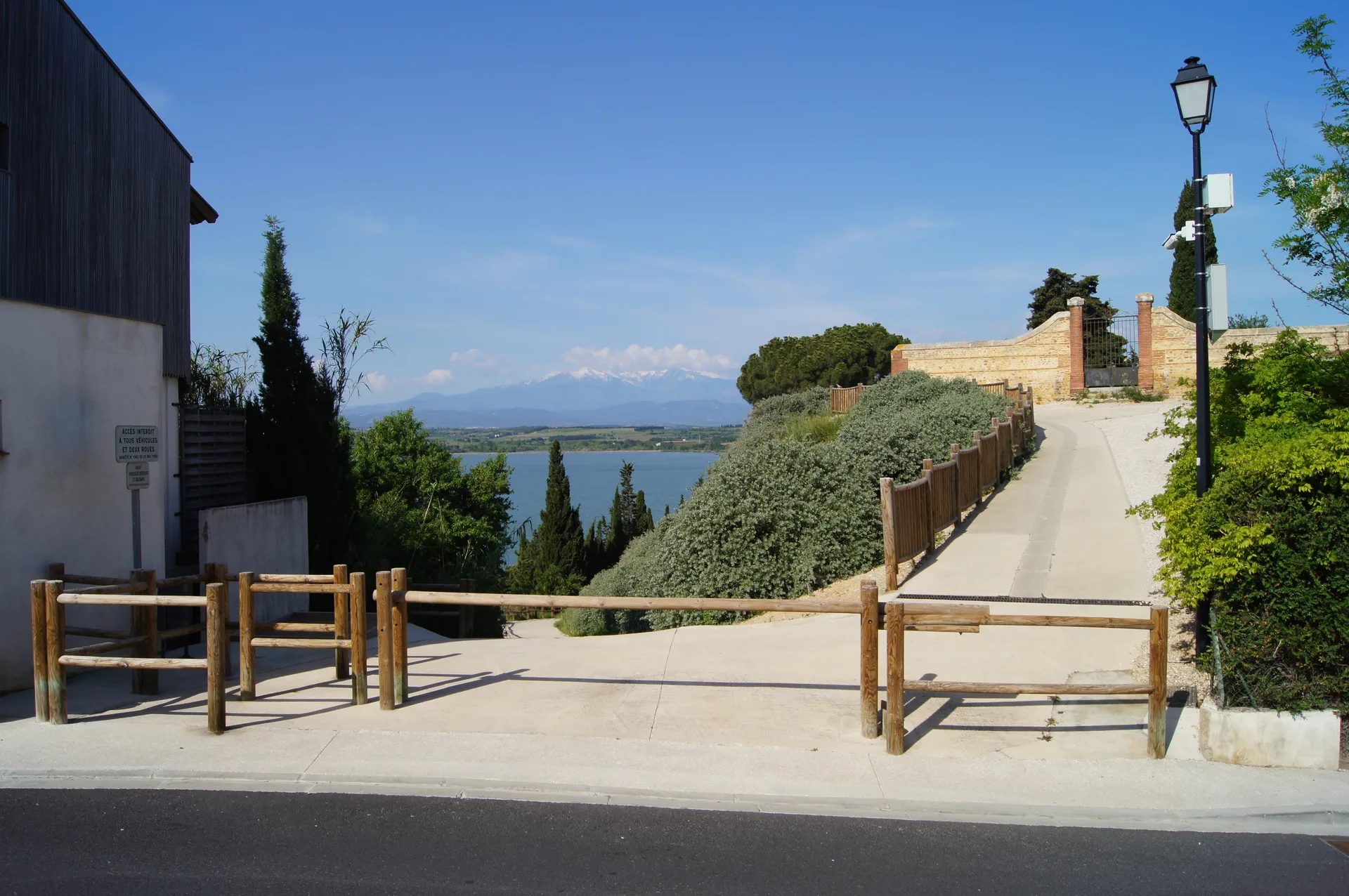 Lac de la Raho à Villeneuve-de-la-Raho — À 871 m du lac