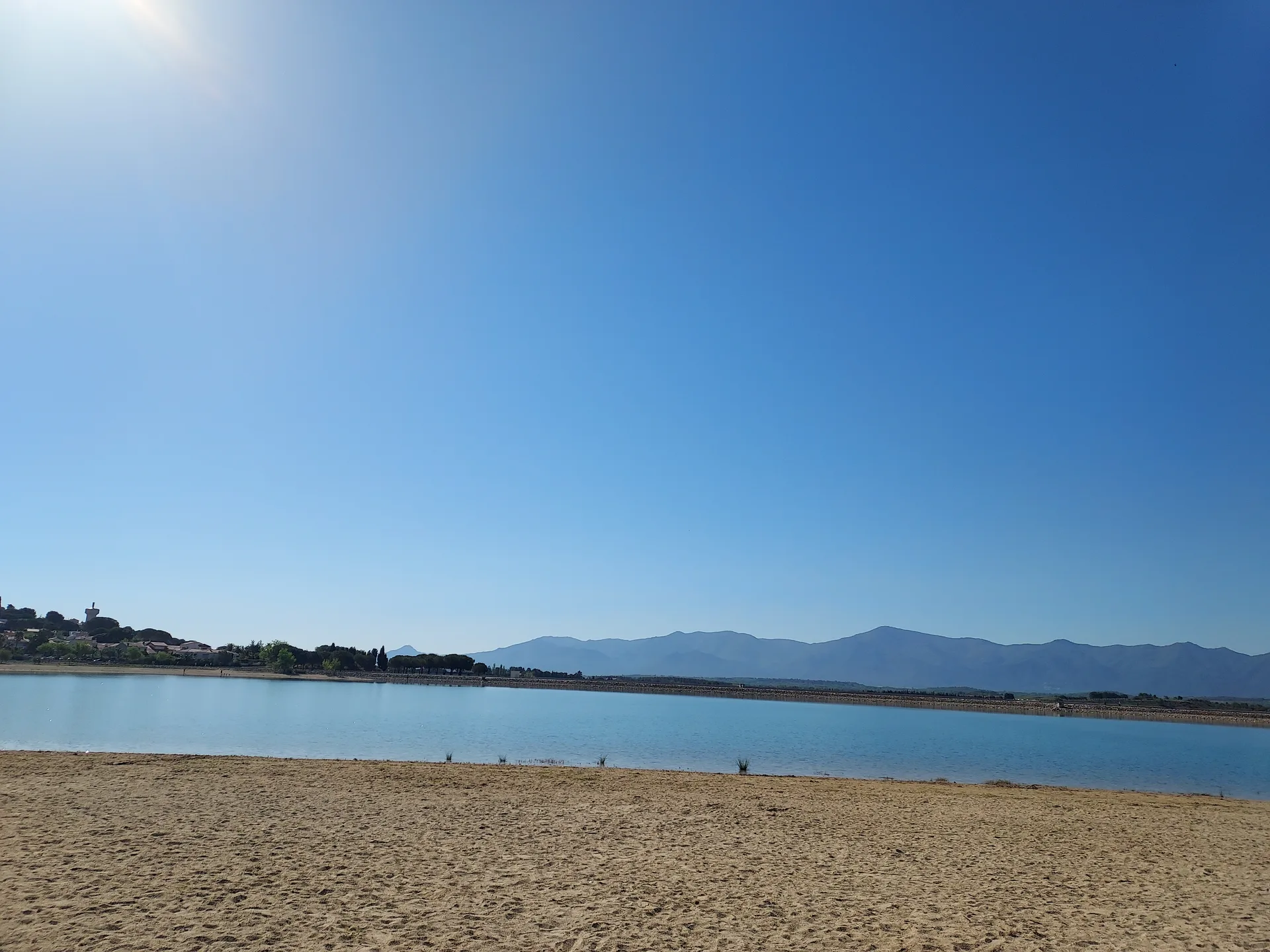 Lac de la Raho à Villeneuve-de-la-Raho — À 1,2 km du lac