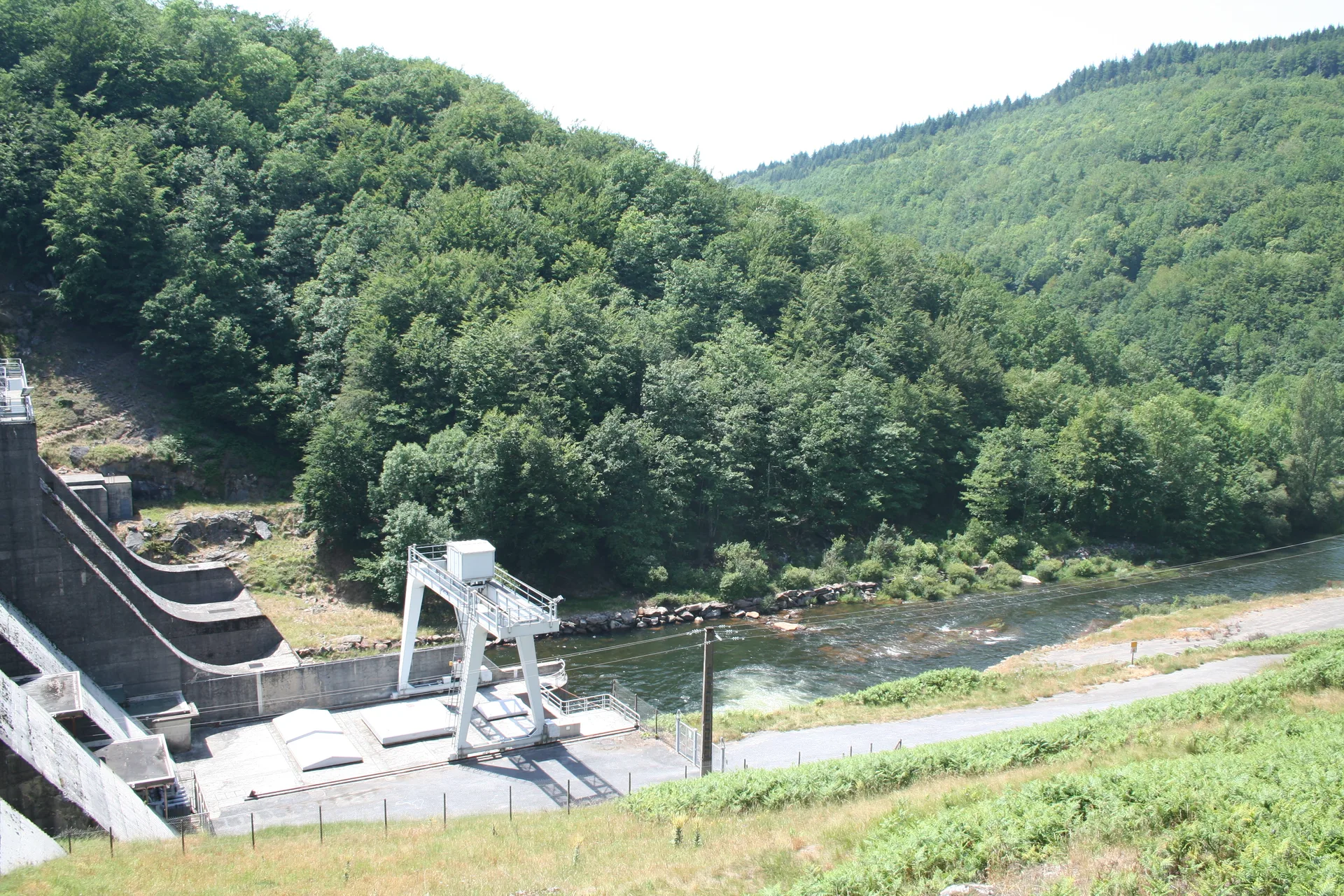 Lac de la raviege 2 à Lamontélarié — À 1,3 km du lac