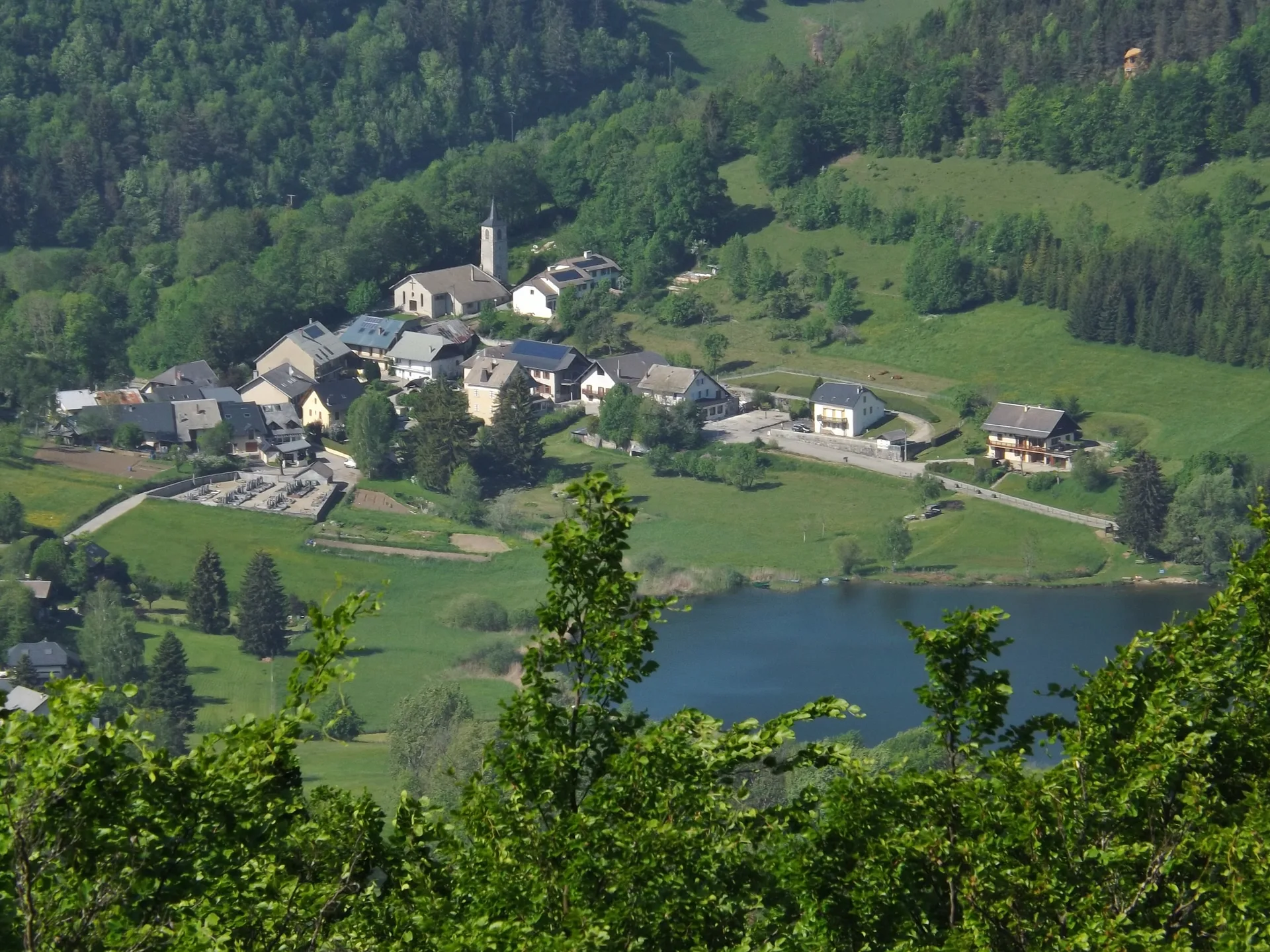 Lac de la Thuile à La Thuile — À 1,5 km du lac