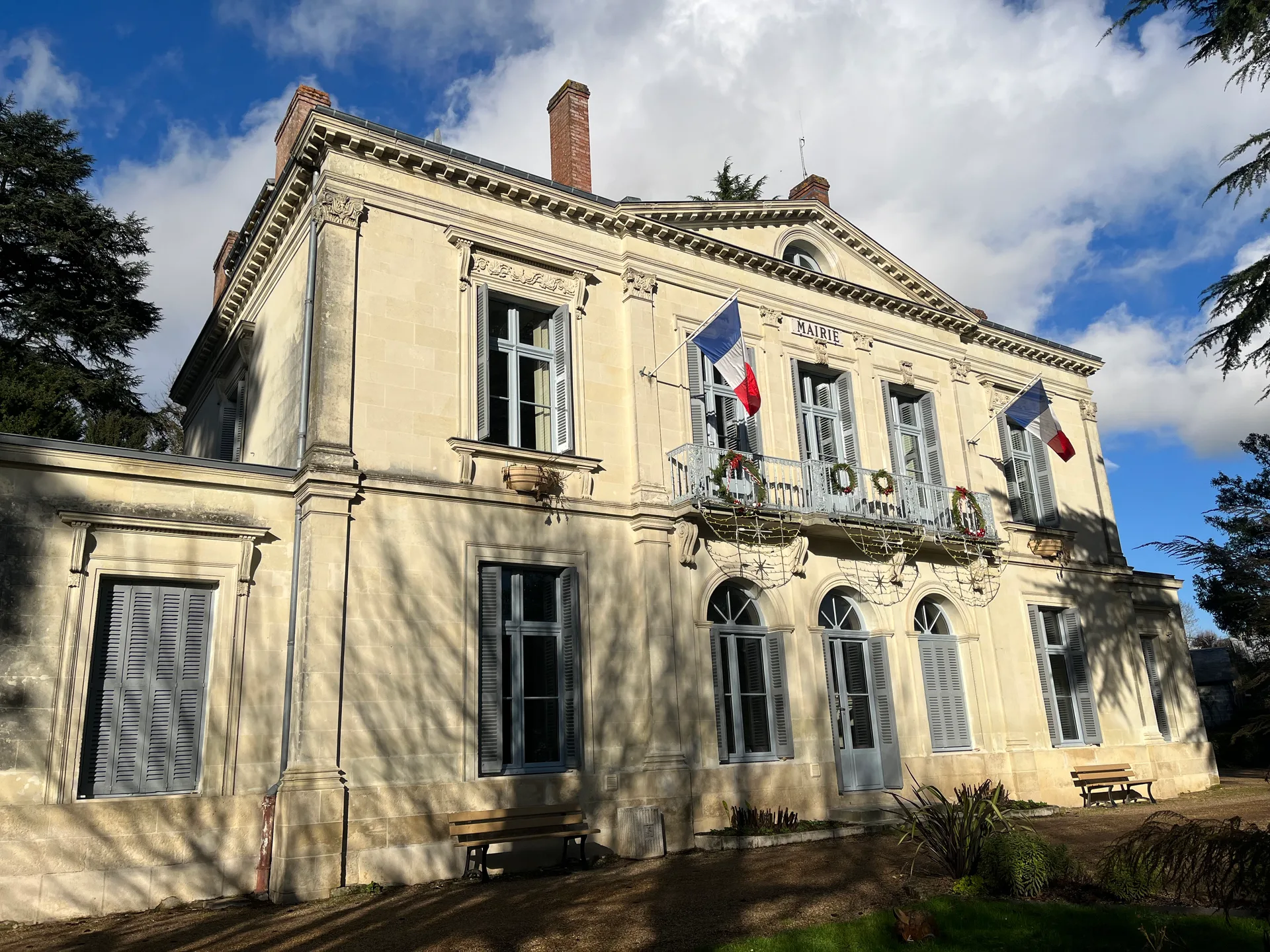 Lac de Langeais à Cinq-Mars-la-Pile — À 1,6 km du lac
