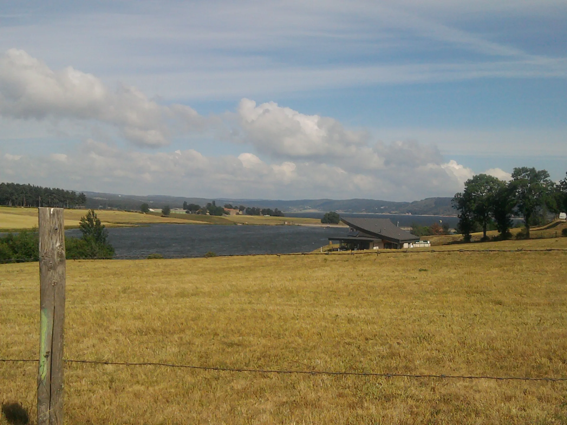 Lac de Langogne à Langogne — À 3,0 km du lac