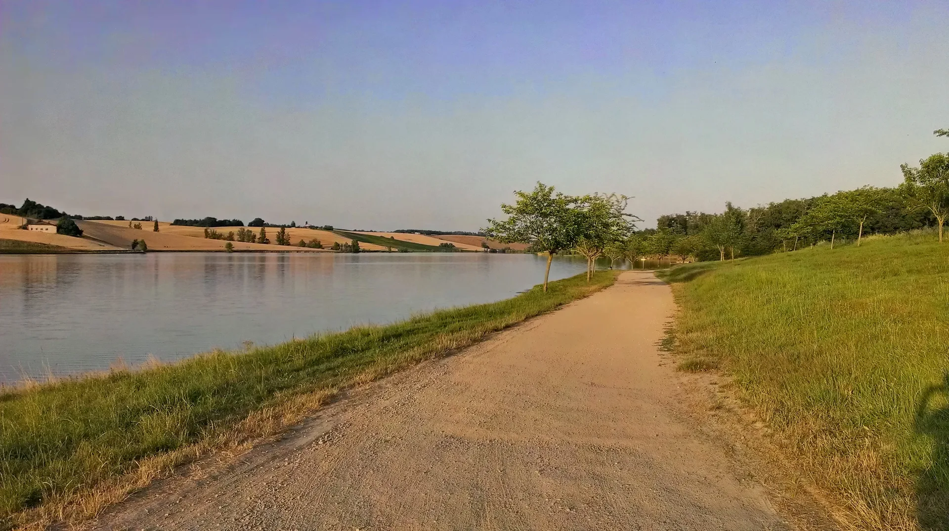 Lac de Laragou à Verfeil — À 265 m du lac