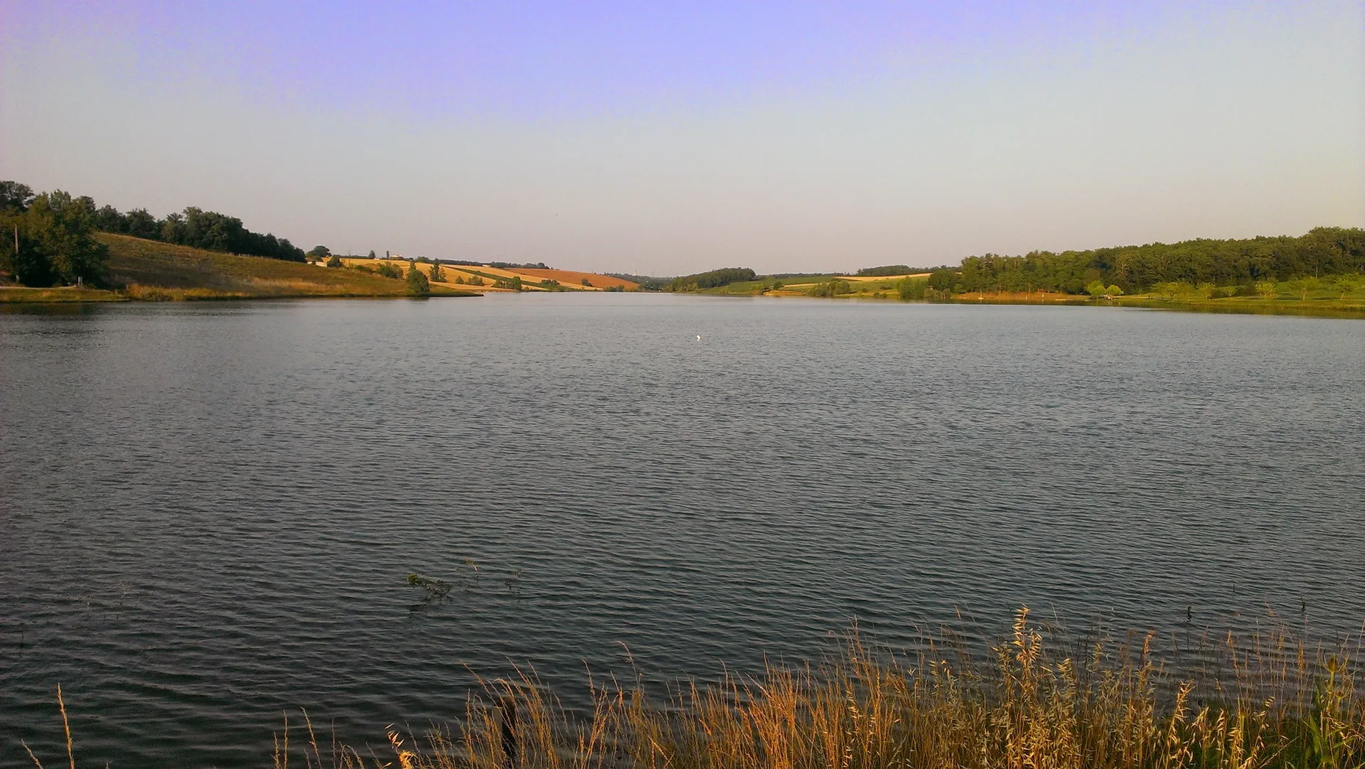 Lac de Laragou à Verfeil — À 522 m du lac