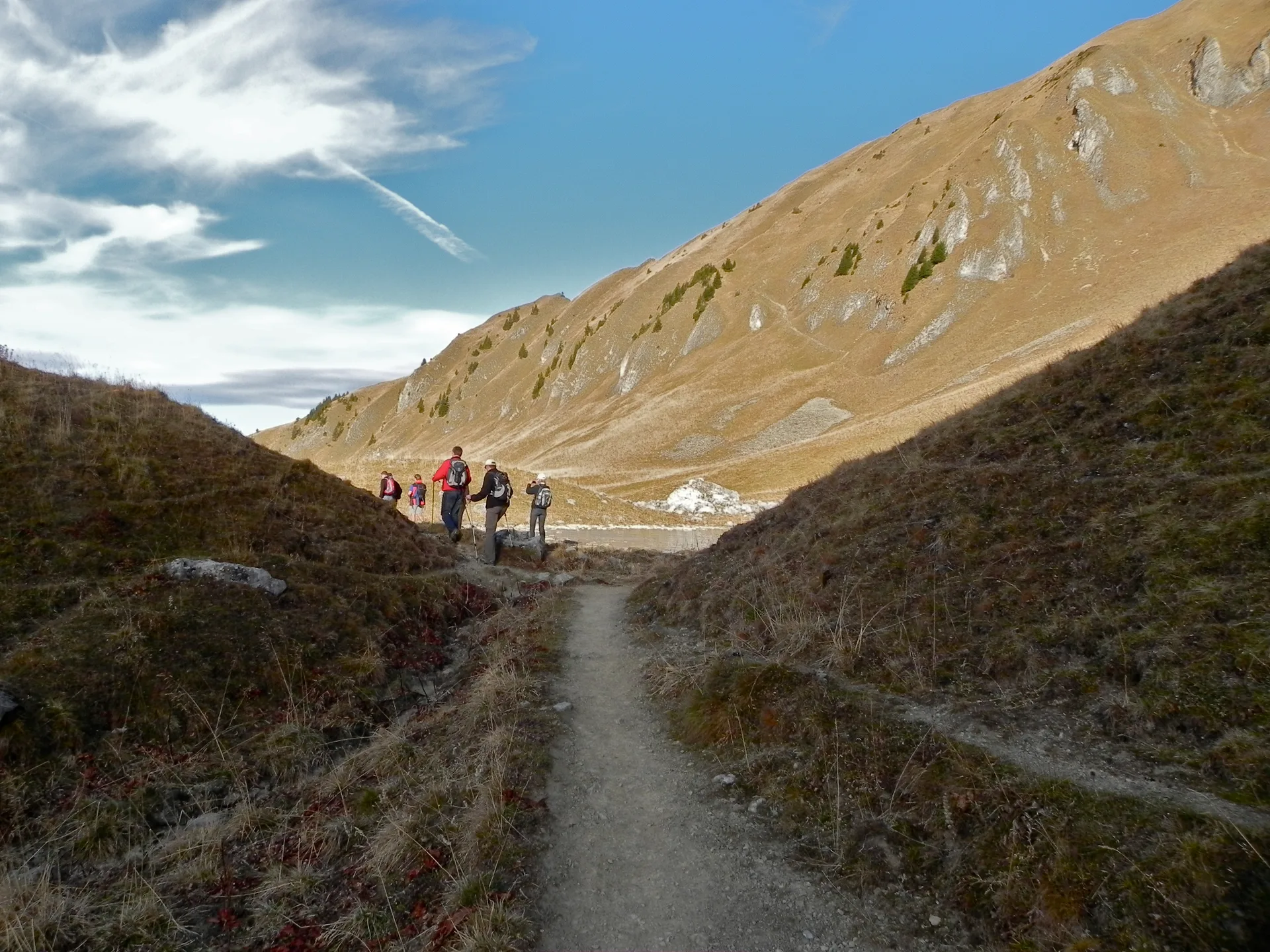 Lac de Lessy à Glières-Val-de-Borne — À 1,8 km du lac