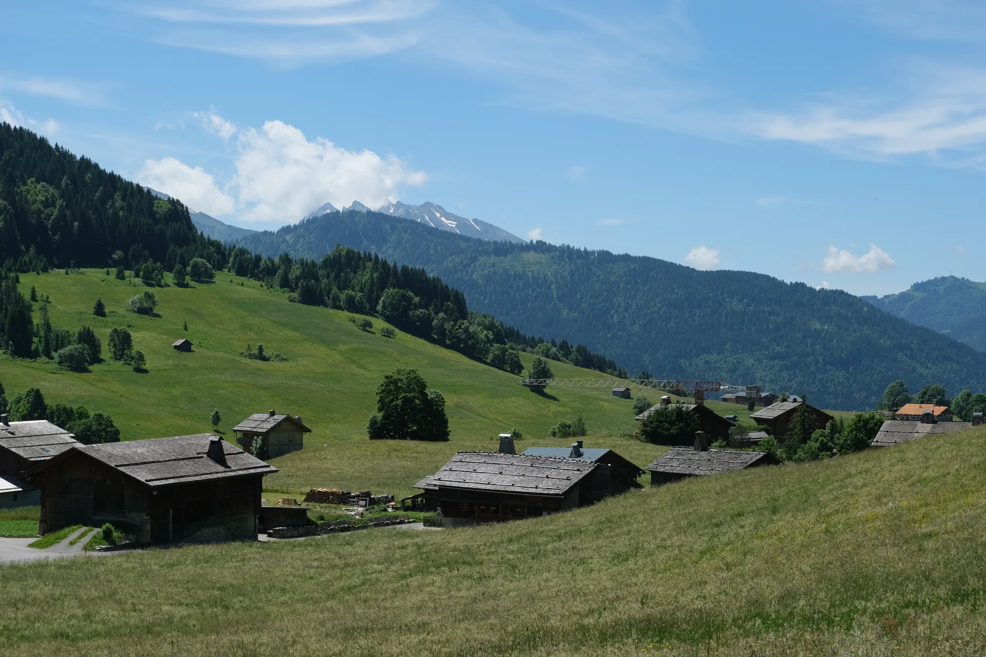 Lac de Lessy à Glières-Val-de-Borne — À 1,9 km du lac