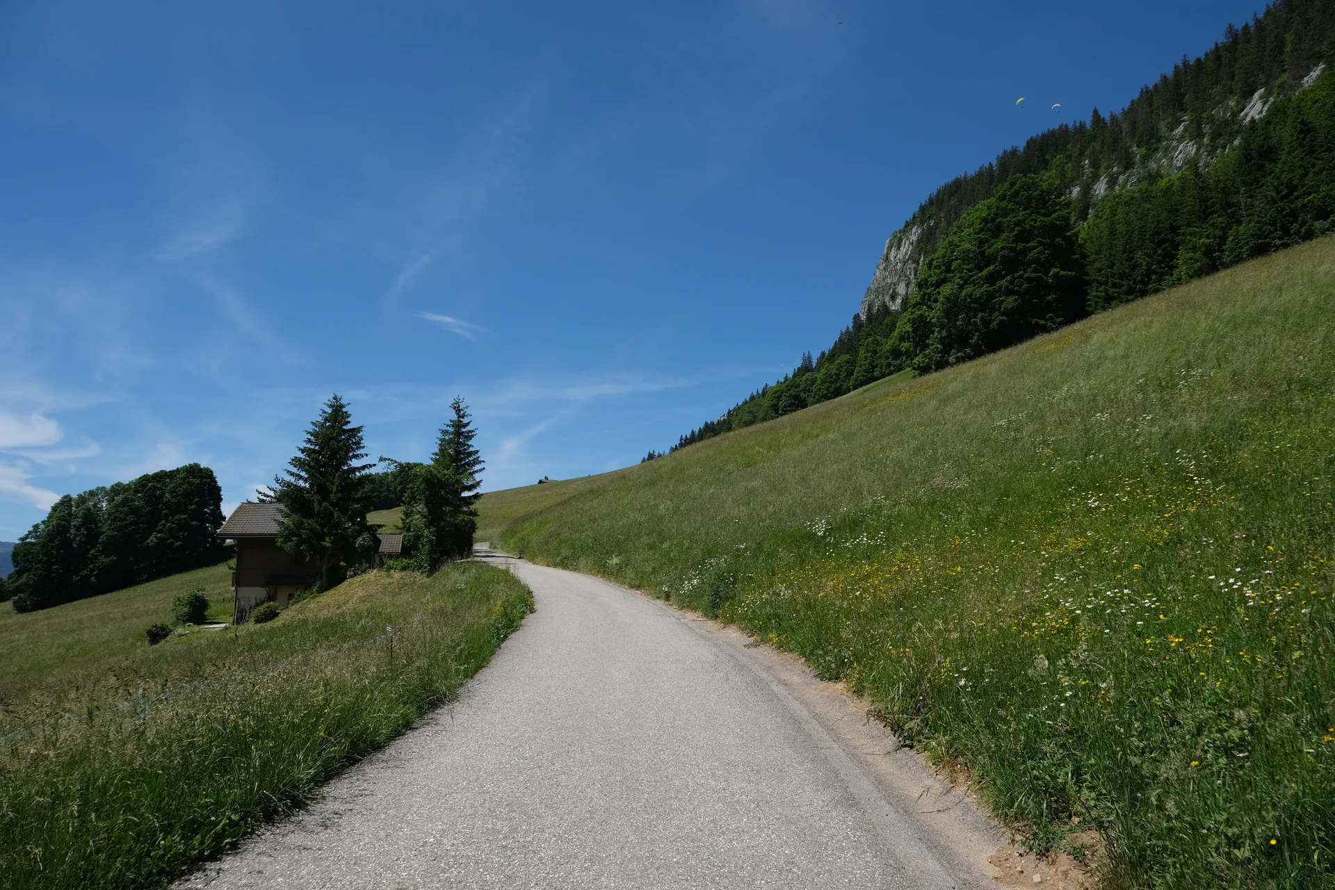 Lac de Lessy à Glières-Val-de-Borne — À 1,9 km du lac