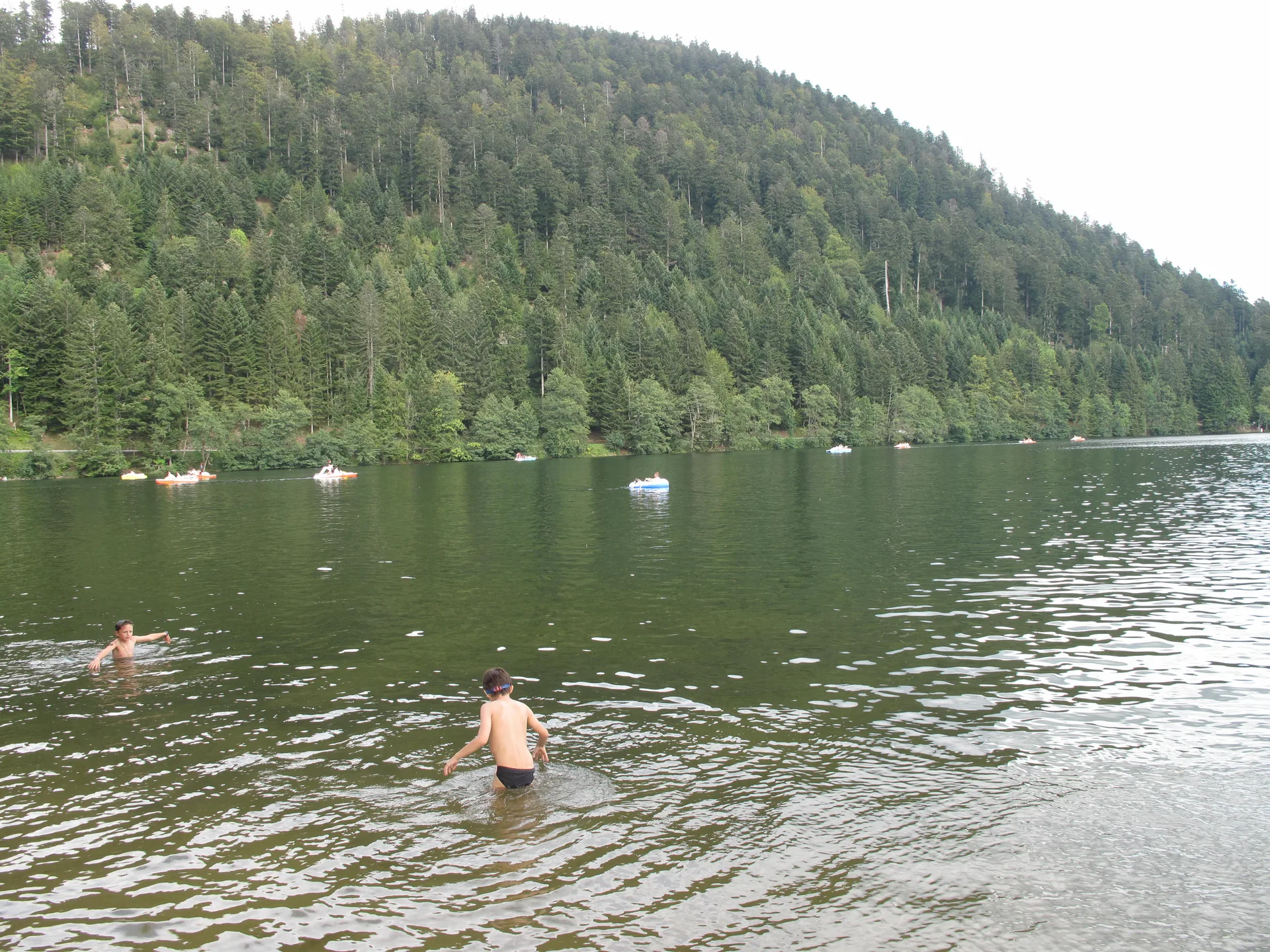 Lac de Longemer à Xonrupt-Longemer — À 1,7 km du lac