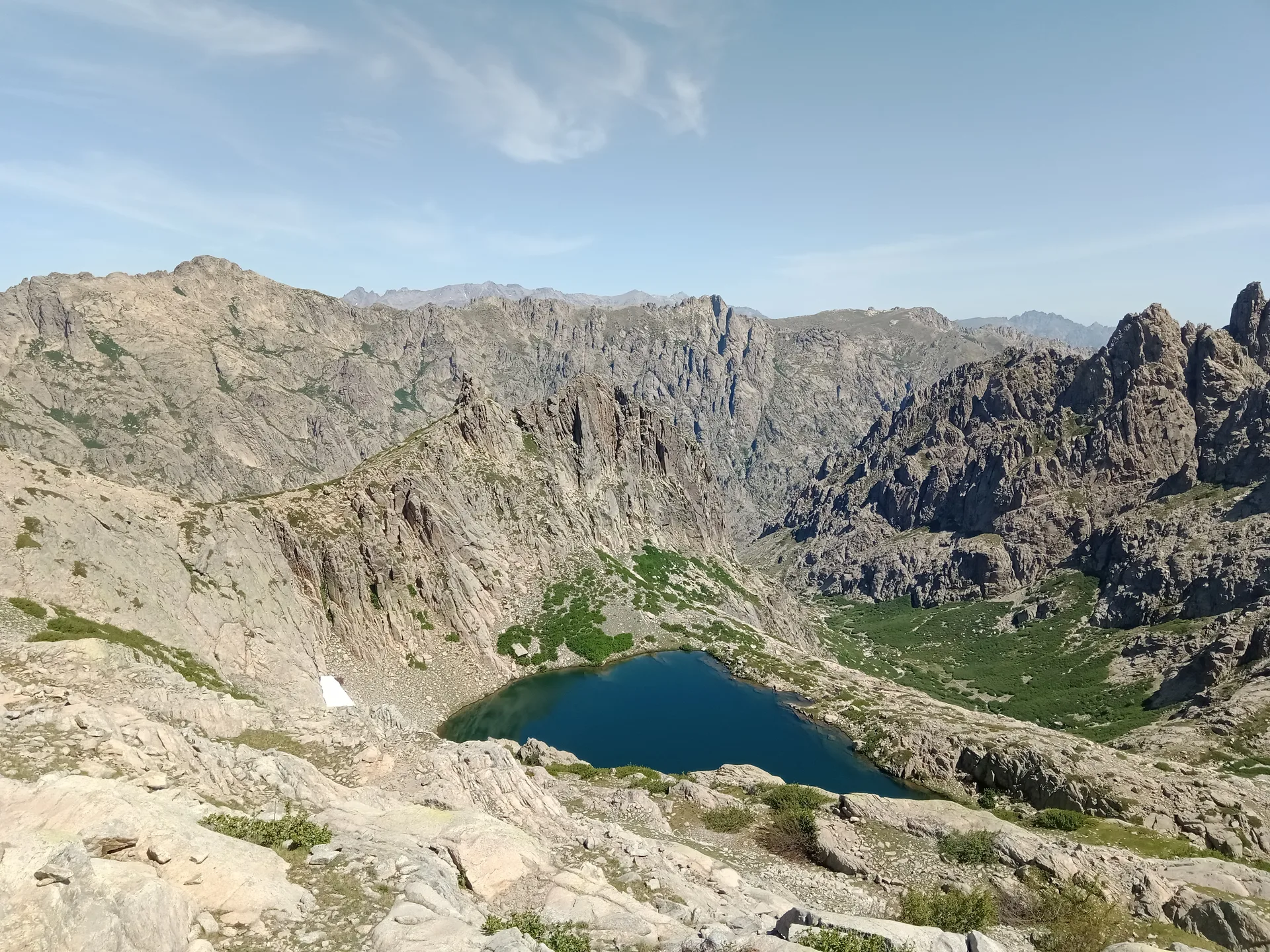 Lac de Melo à Corte — À 989 m du lac