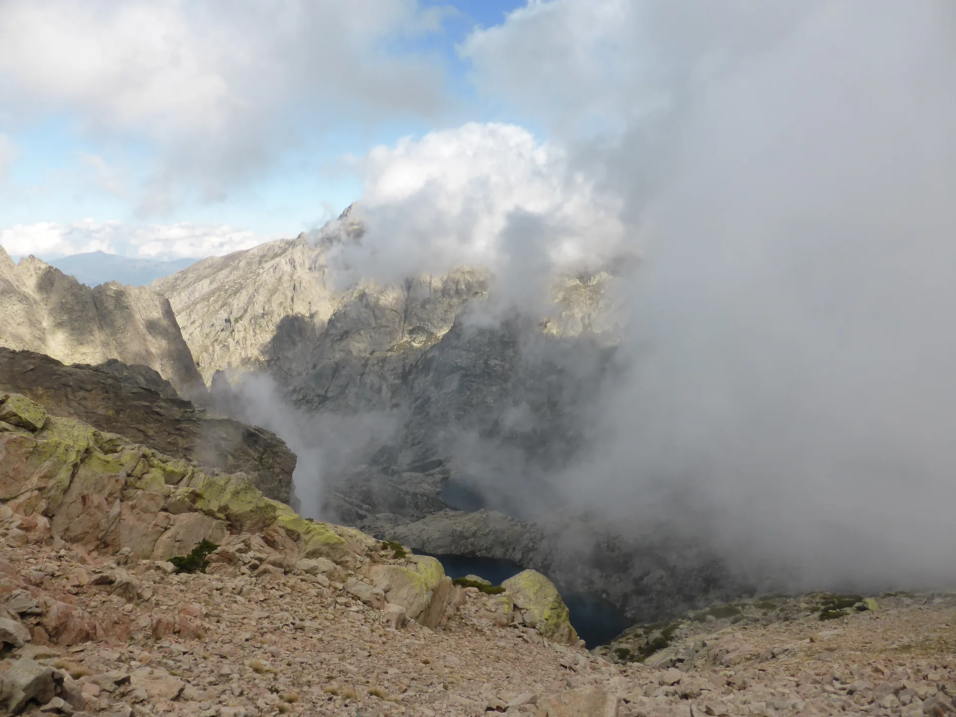 Lac de Melo à Corte — À 1,4 km du lac