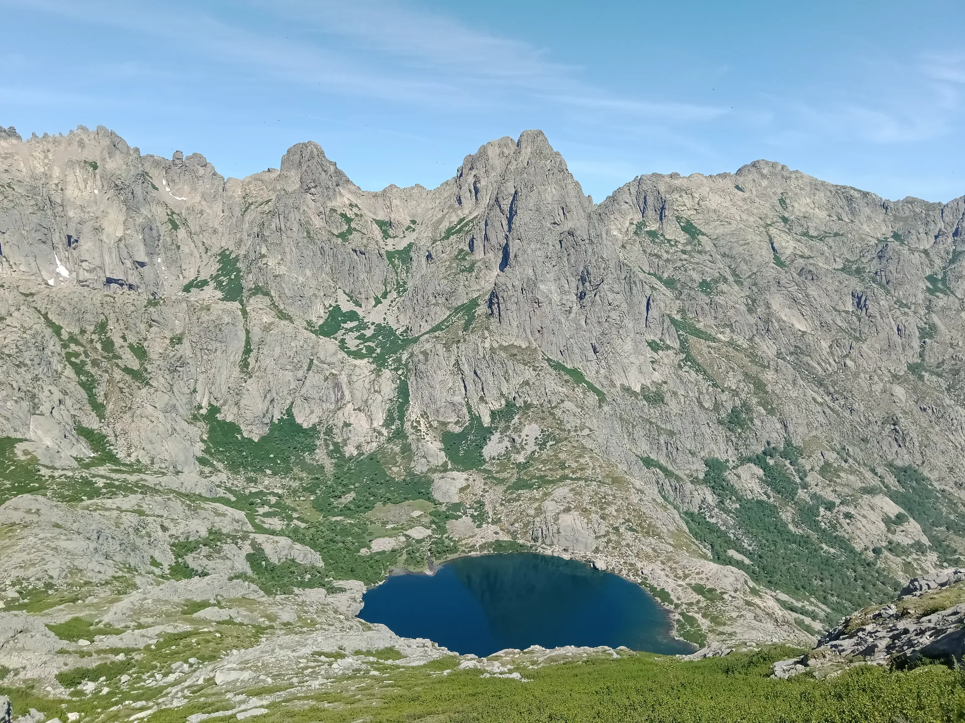 Lac de Melo à Corte — À 648 m du lac
