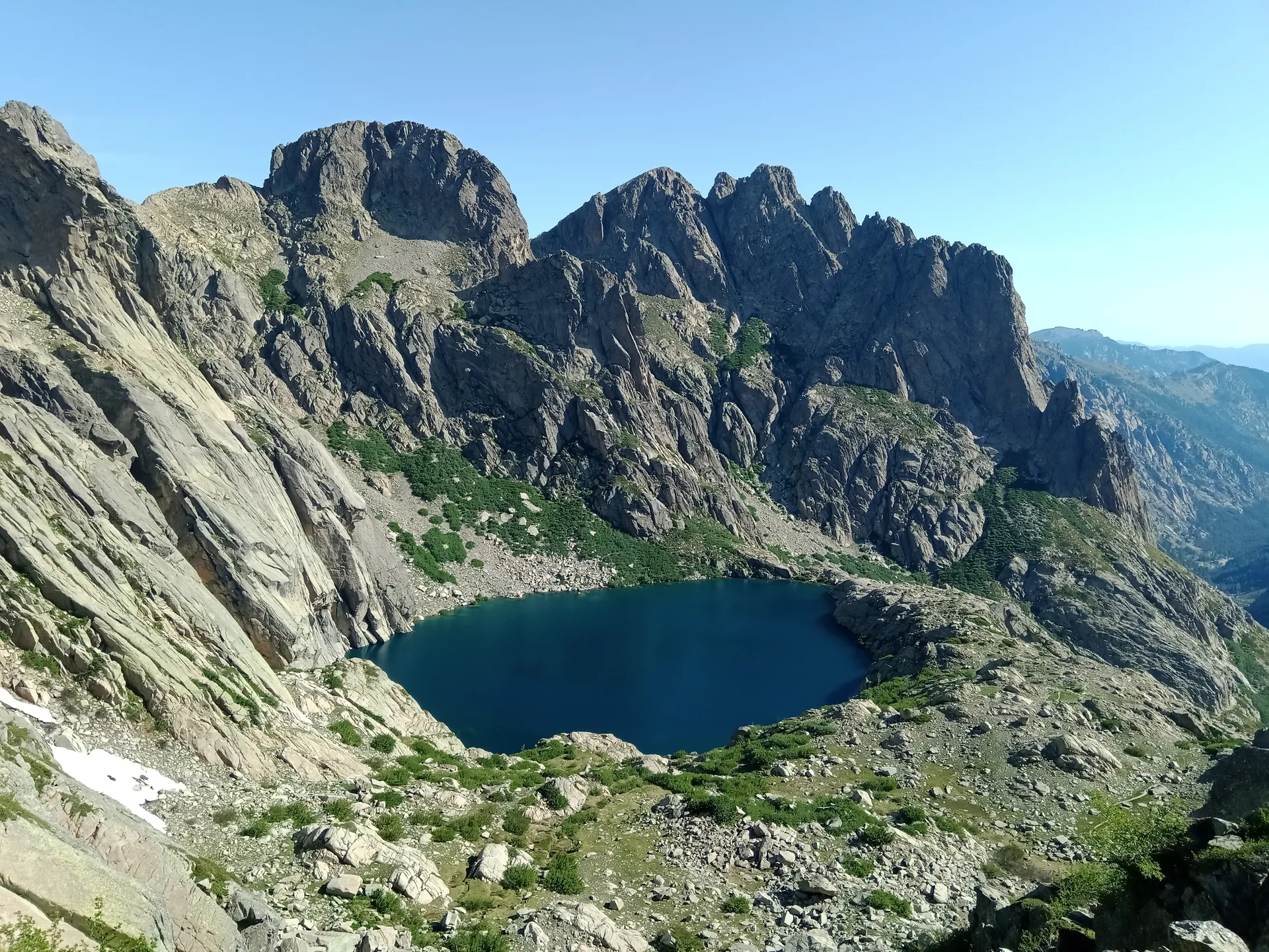 Lac de Melo à Corte — À 1,1 km du lac
