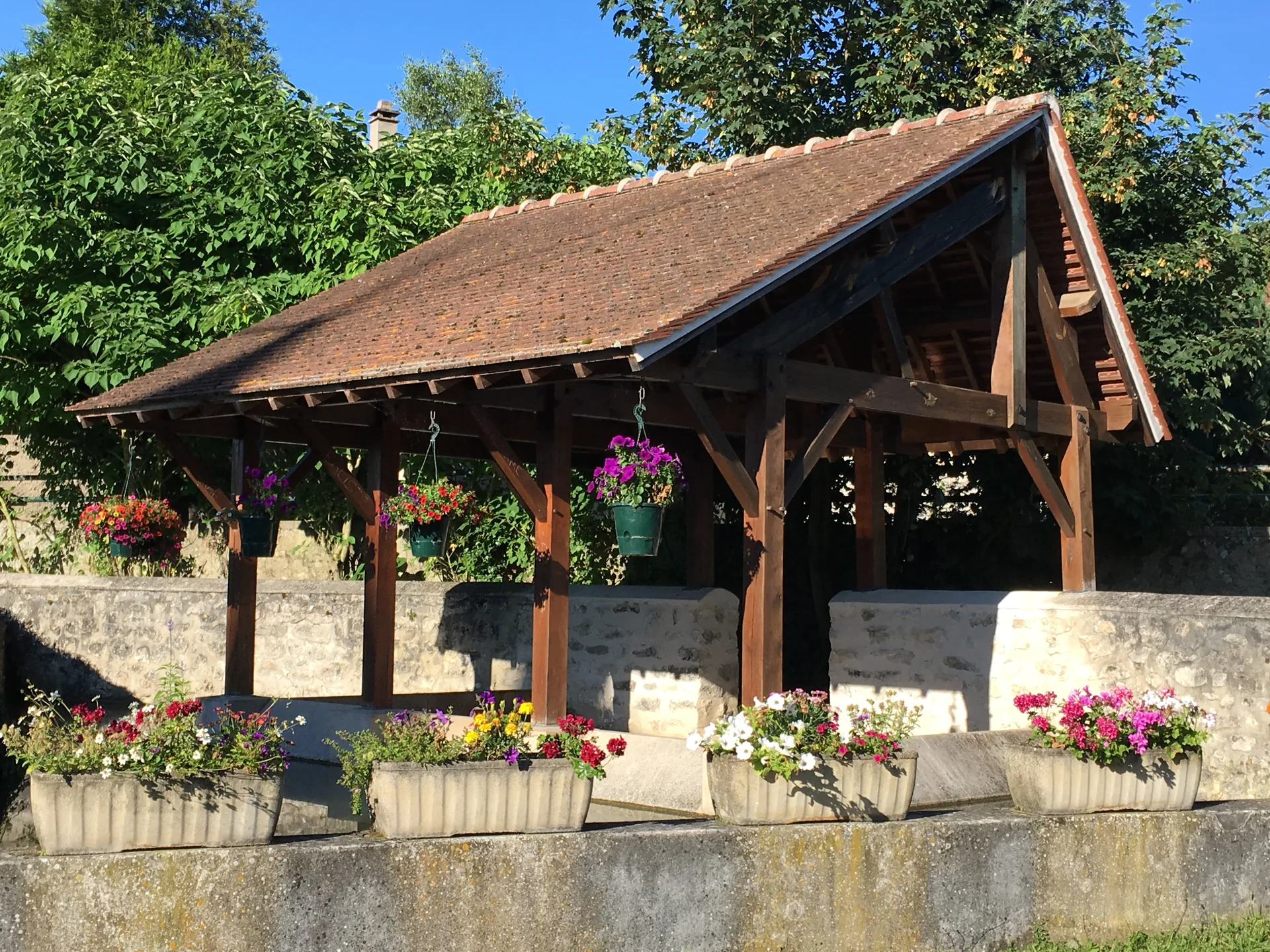 Lac de Moisson-Lavacourt à Moisson — À 2,2 km du lac