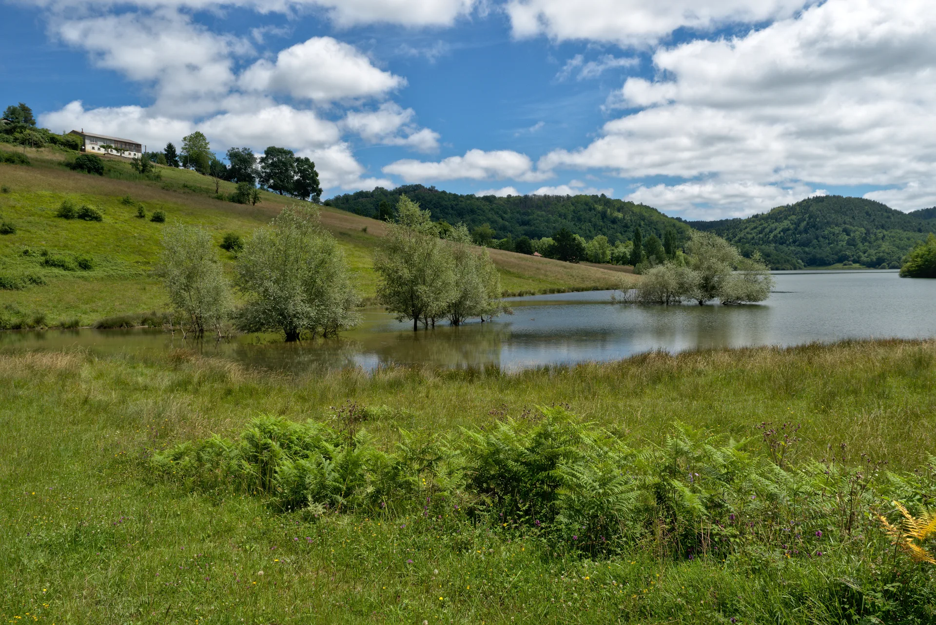 Lac de Mondely à Gabre — À 511 m du lac