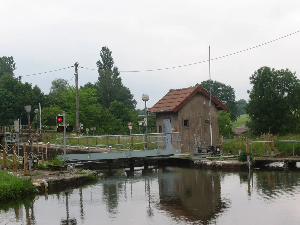 Lac de Montaubry à Le Breuil — À 2,7 km du lac