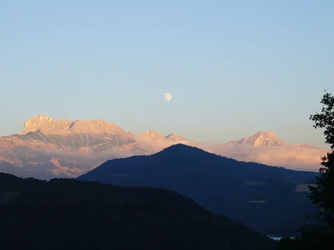 Lac de Monteynard