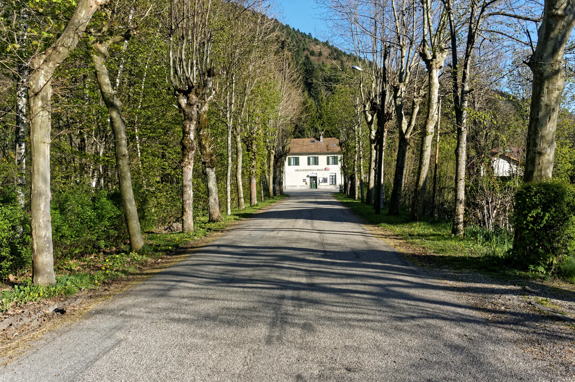 Lac de Monteynard à Treffort — À 4,1 km du lac