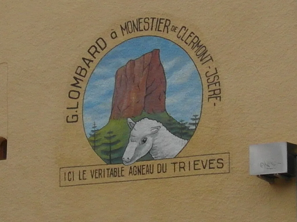 Lac de Monteynard à Treffort — À 4,2 km du lac
