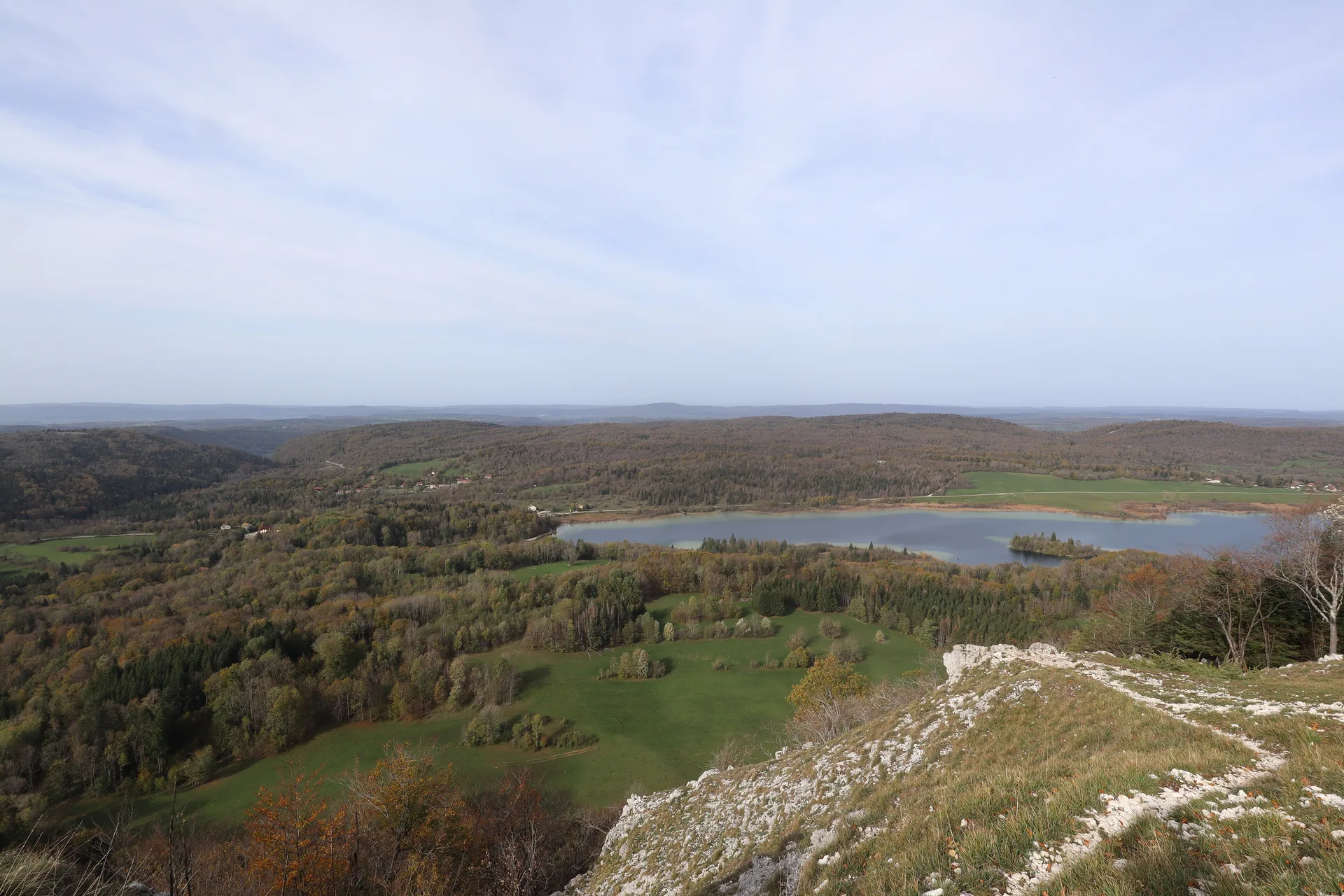 Lac de Narlay à Le Frasnois — À 3,0 km du lac