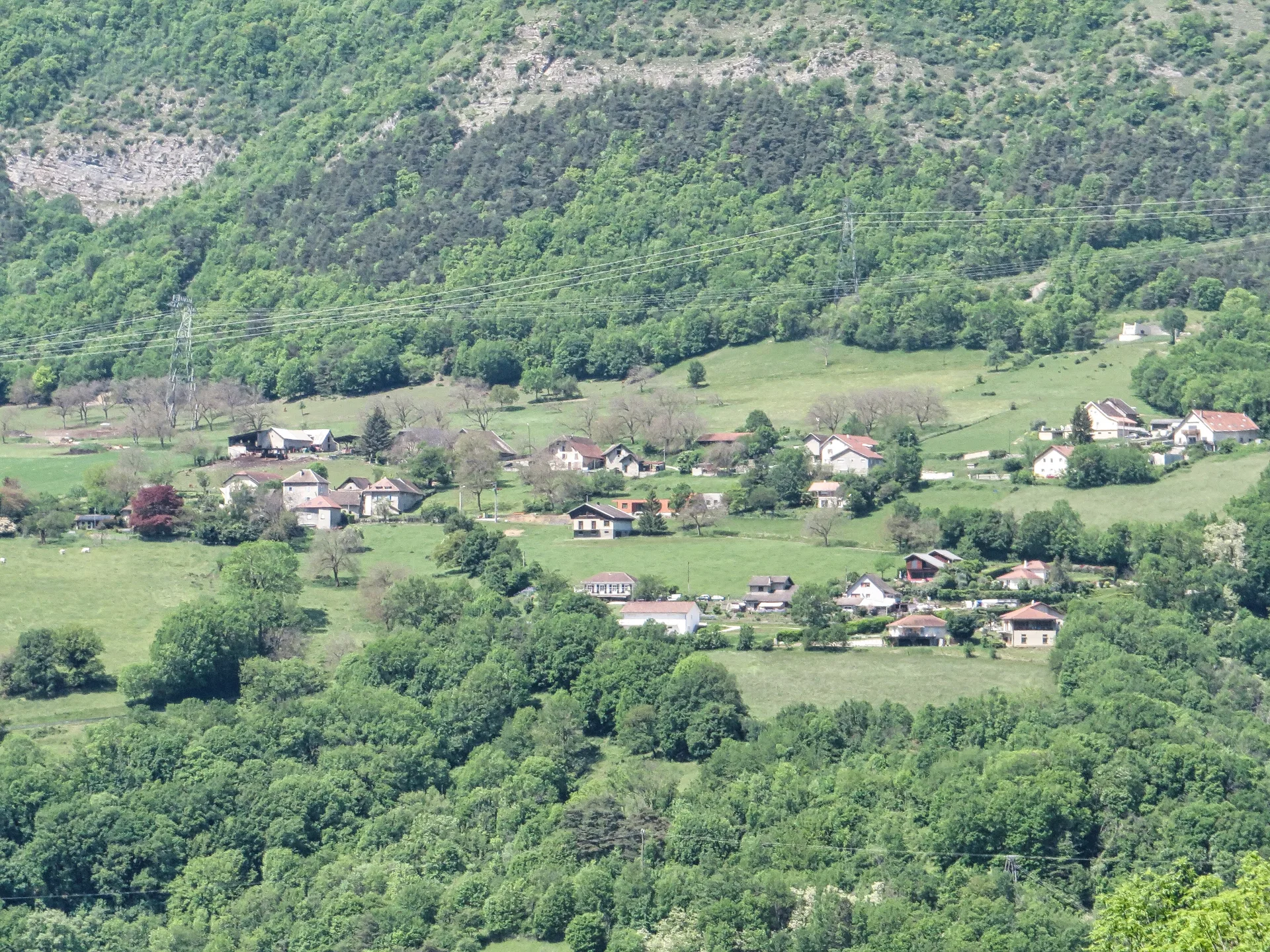 Lac de Notre dame de Commiers à Notre-Dame-de-Commiers — À 2,6 km du lac