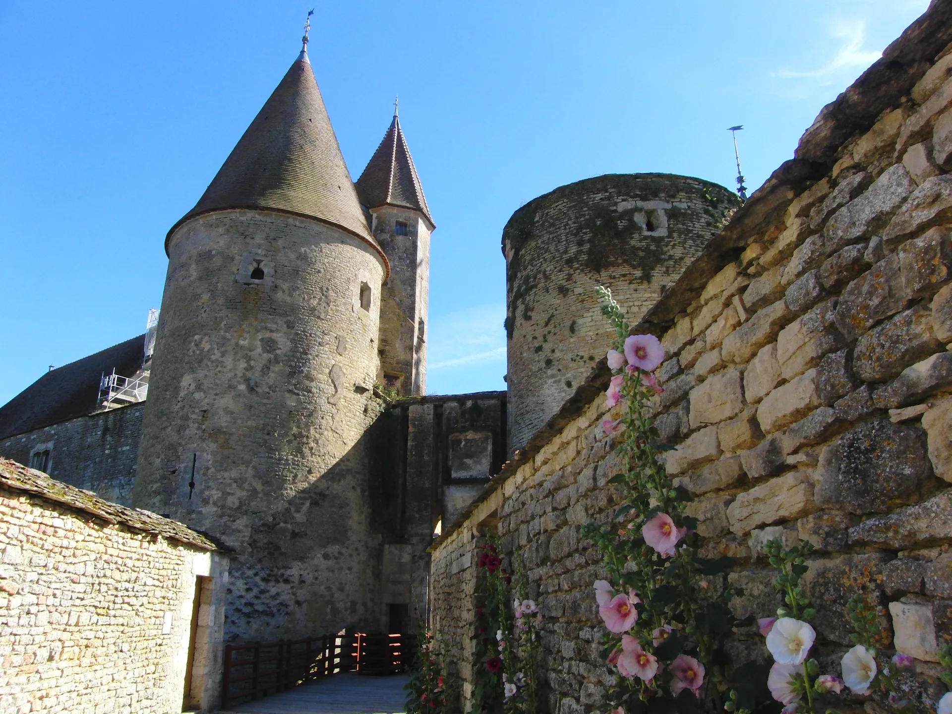 Lac de Panthier à Vandenesse-en-Auxois — À 2,4 km du lac