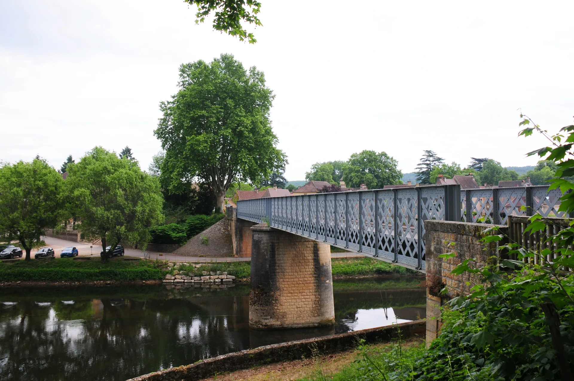 Lac de Plazac à Plazac — À 3,9 km du lac