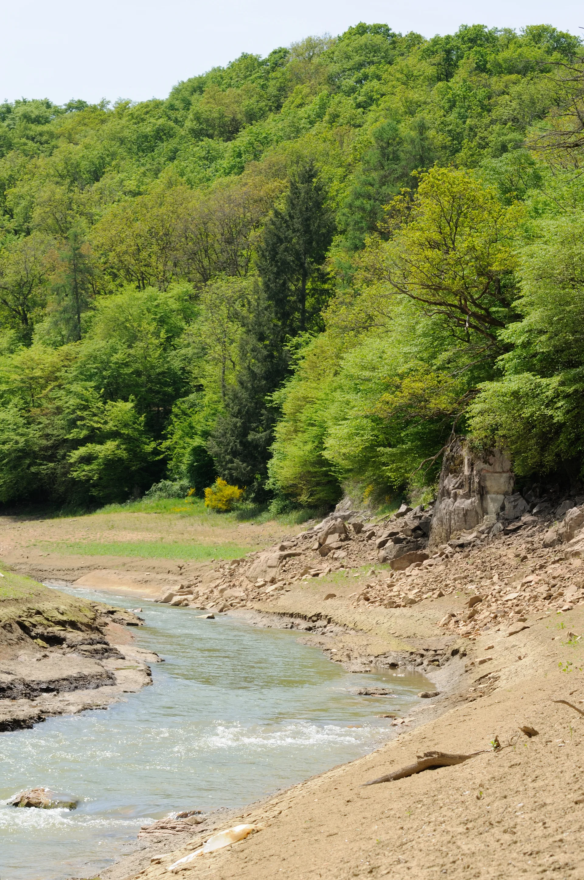 Lac de Pont à Pont-et-Massène — À 1,5 km du lac