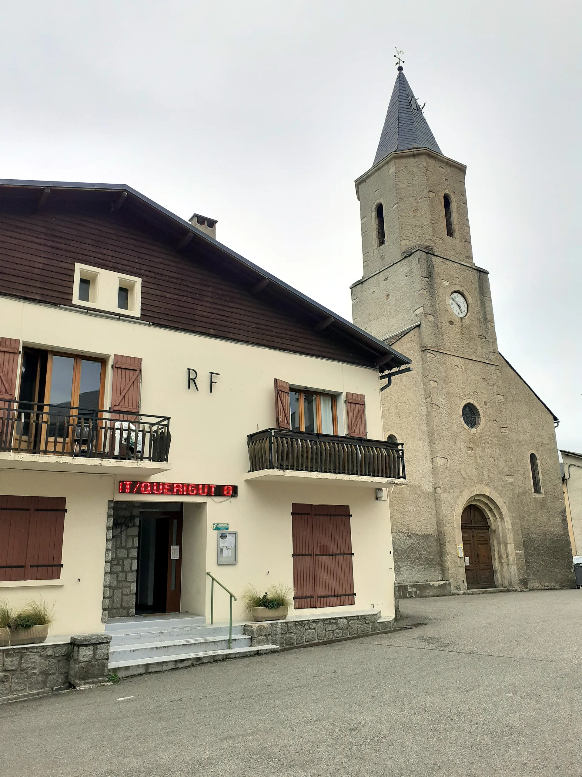Lac de Querigut à Quérigut — À 3,5 km du lac