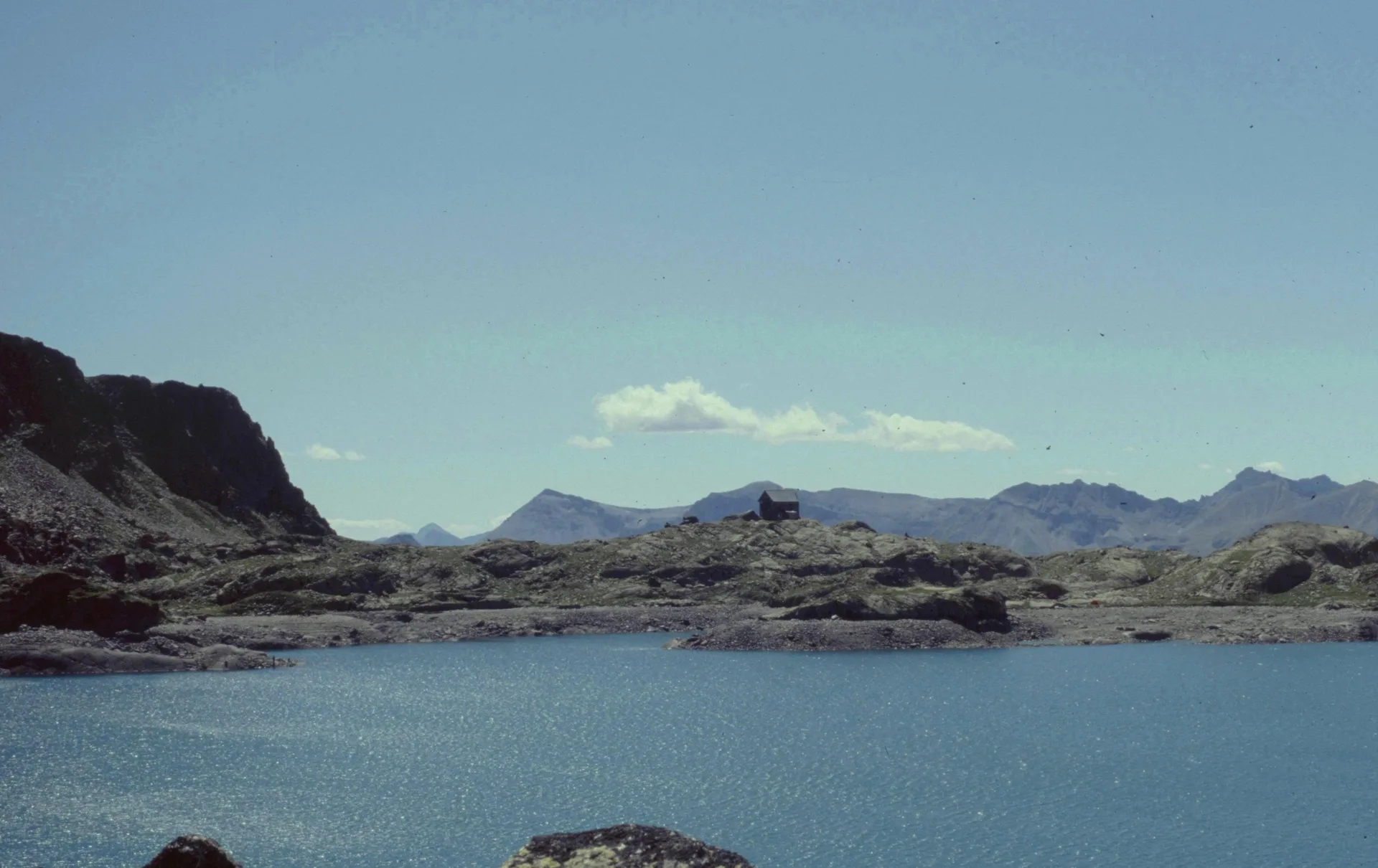 Lac de Rabuons à Saint-Étienne-de-Tinée — Sur le lac